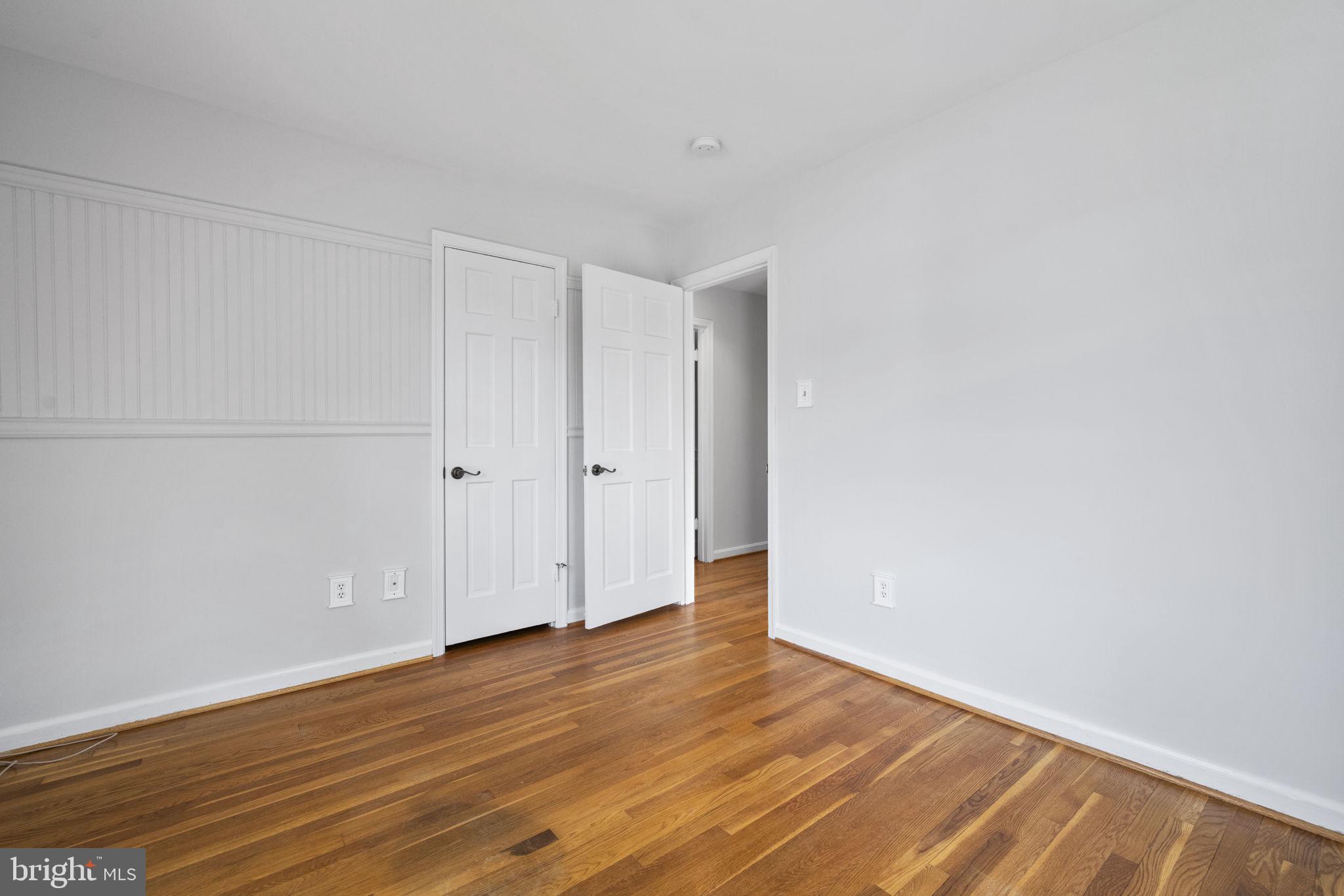 OAKWOOD KNOLLS - Residential