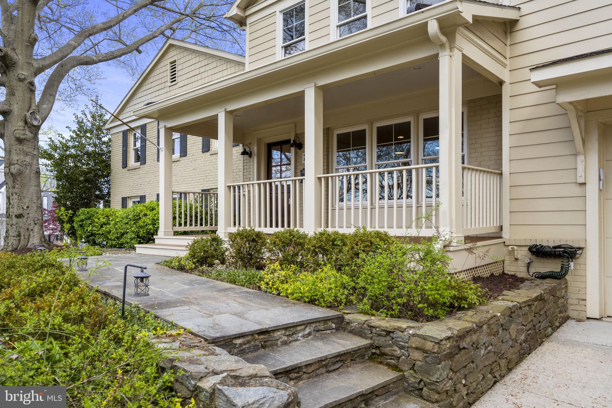 OAKWOOD KNOLLS - Residential