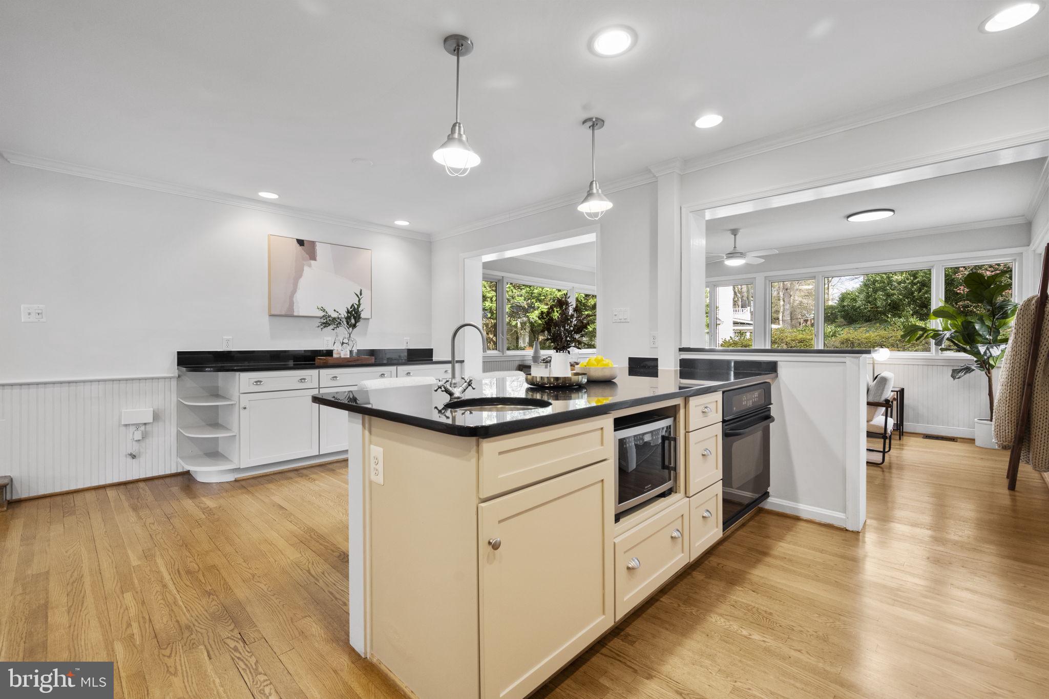 OAKWOOD KNOLLS - Residential