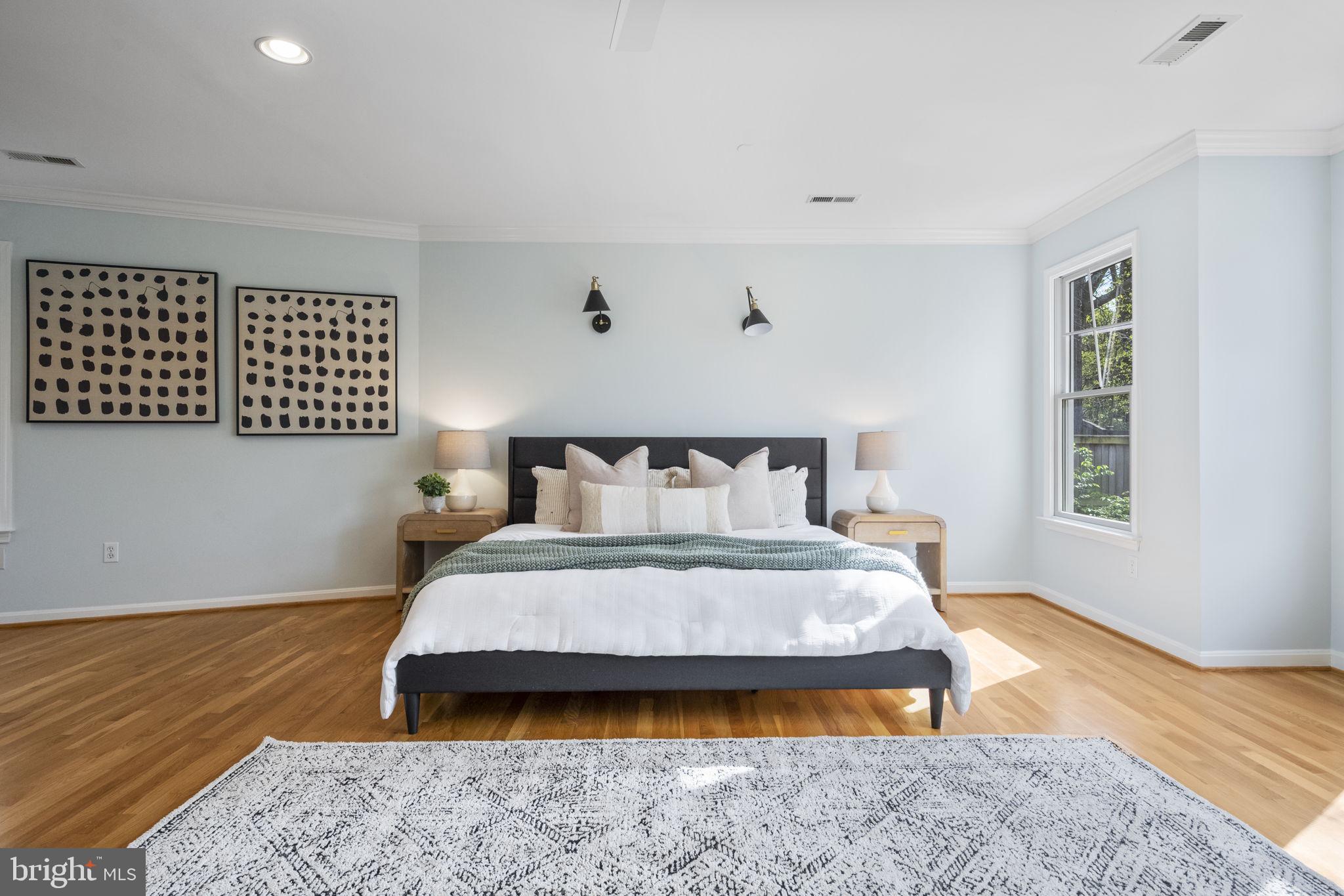 OAKWOOD KNOLLS - Residential