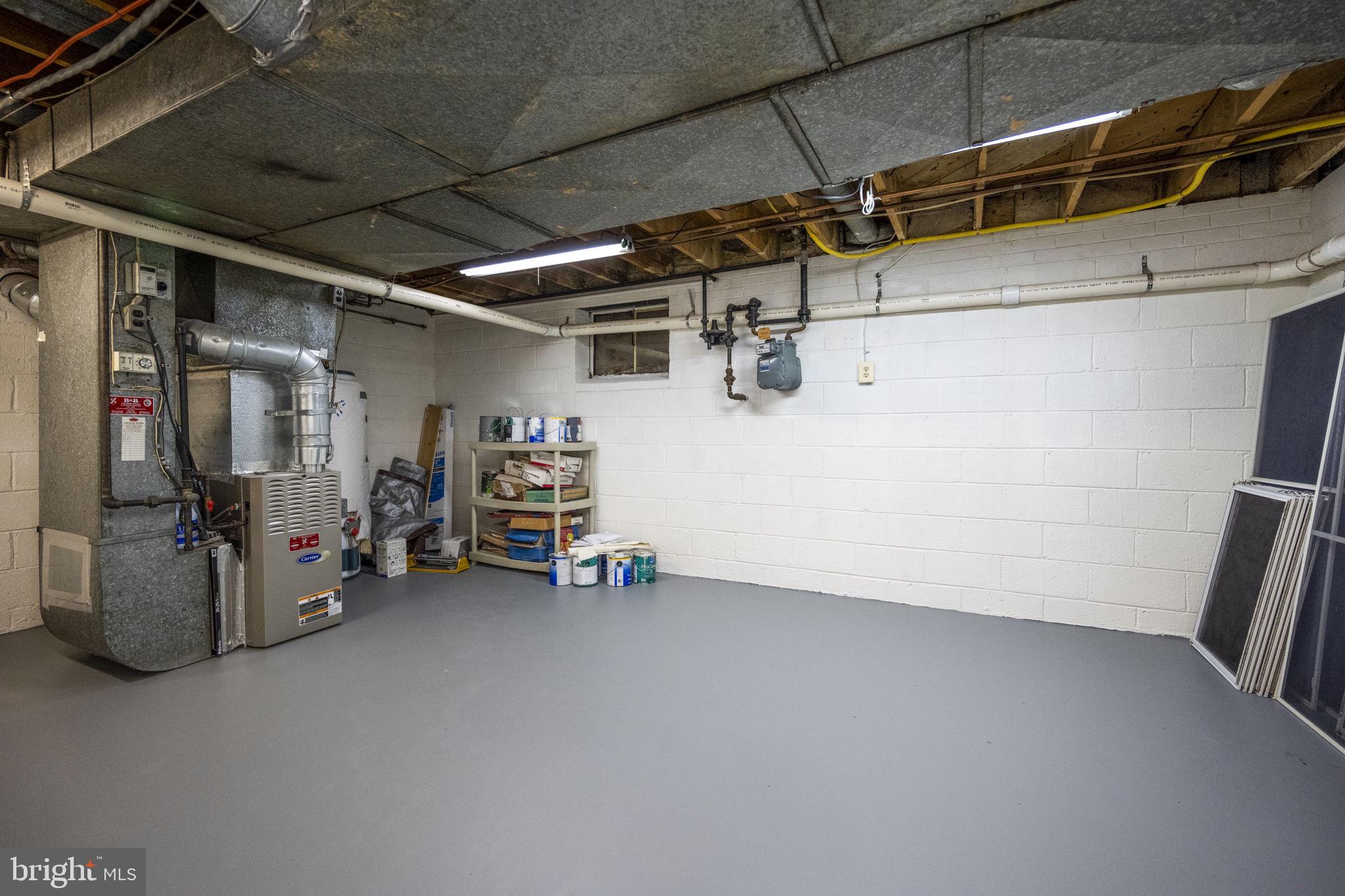 OAKWOOD KNOLLS - Residential