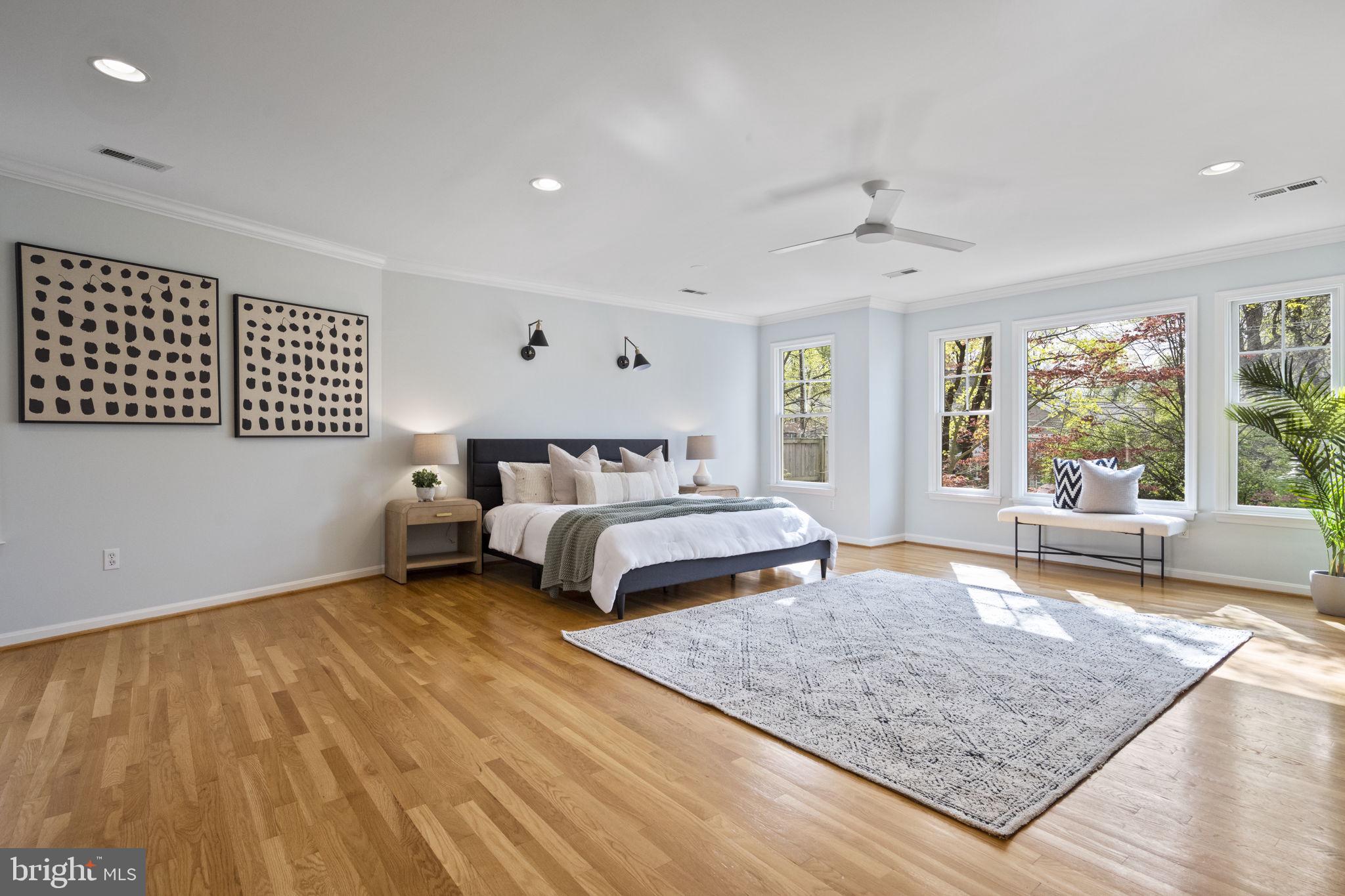 OAKWOOD KNOLLS - Residential