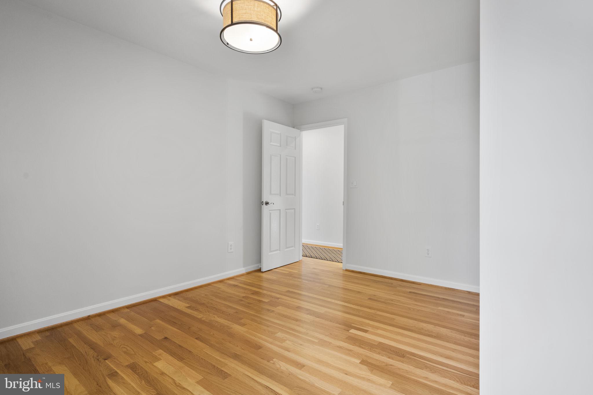 OAKWOOD KNOLLS - Residential