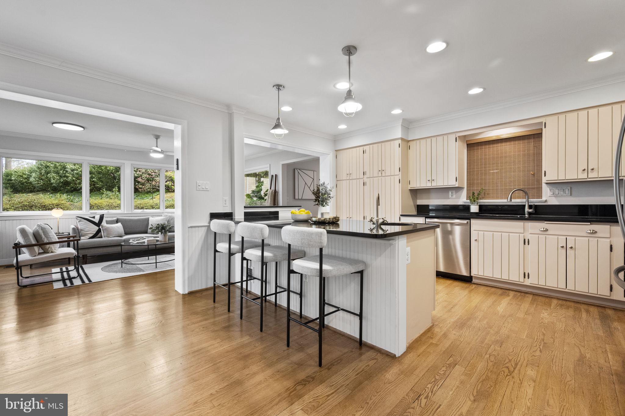 OAKWOOD KNOLLS - Residential