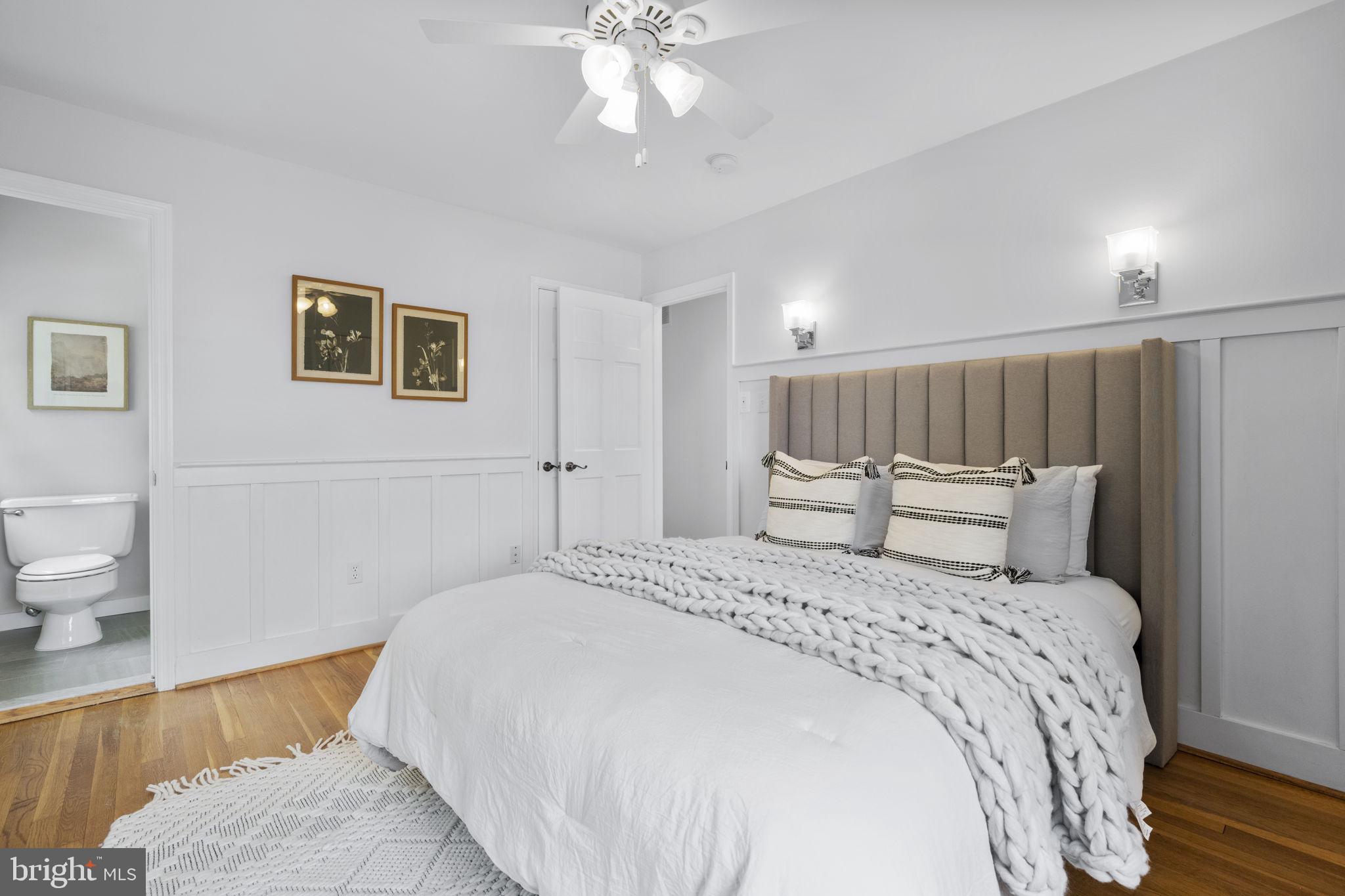 OAKWOOD KNOLLS - Residential