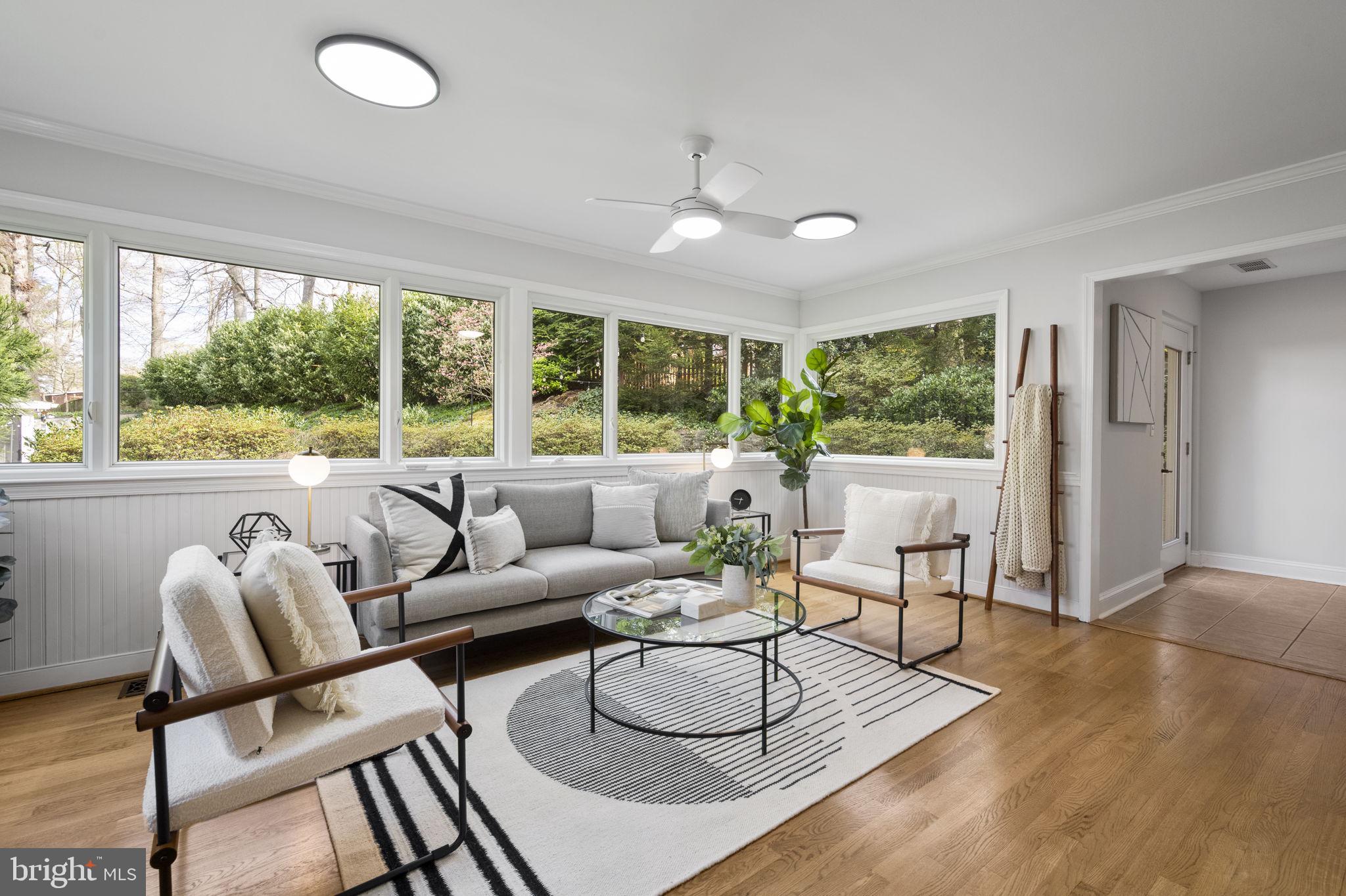 OAKWOOD KNOLLS - Residential