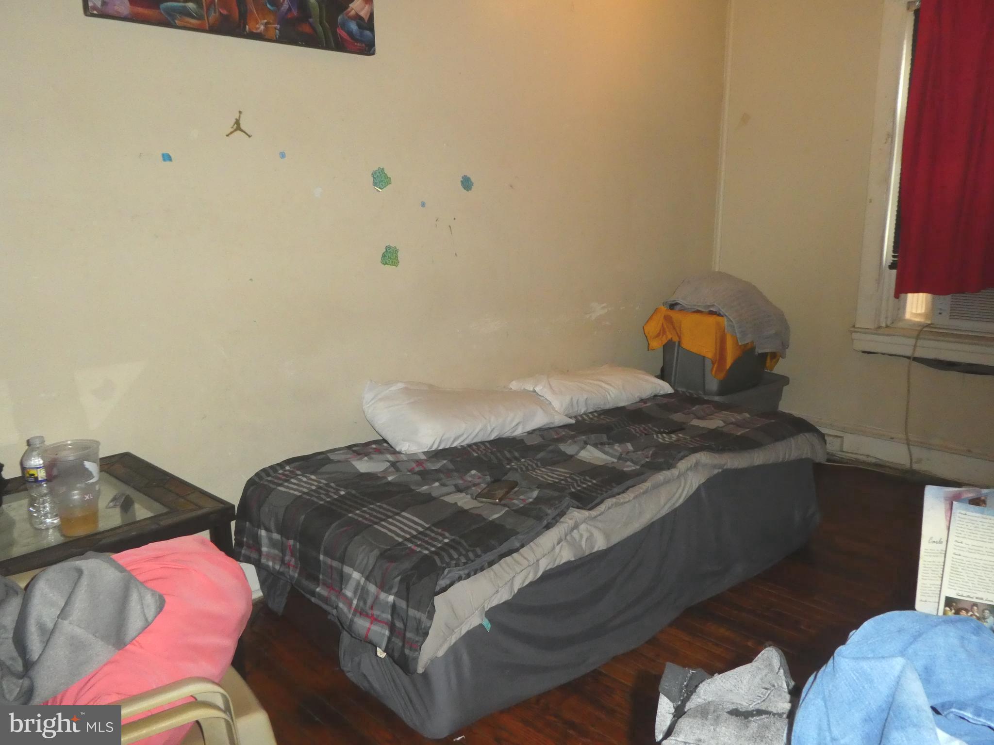 GERMANTOWN (EAST) - Residential