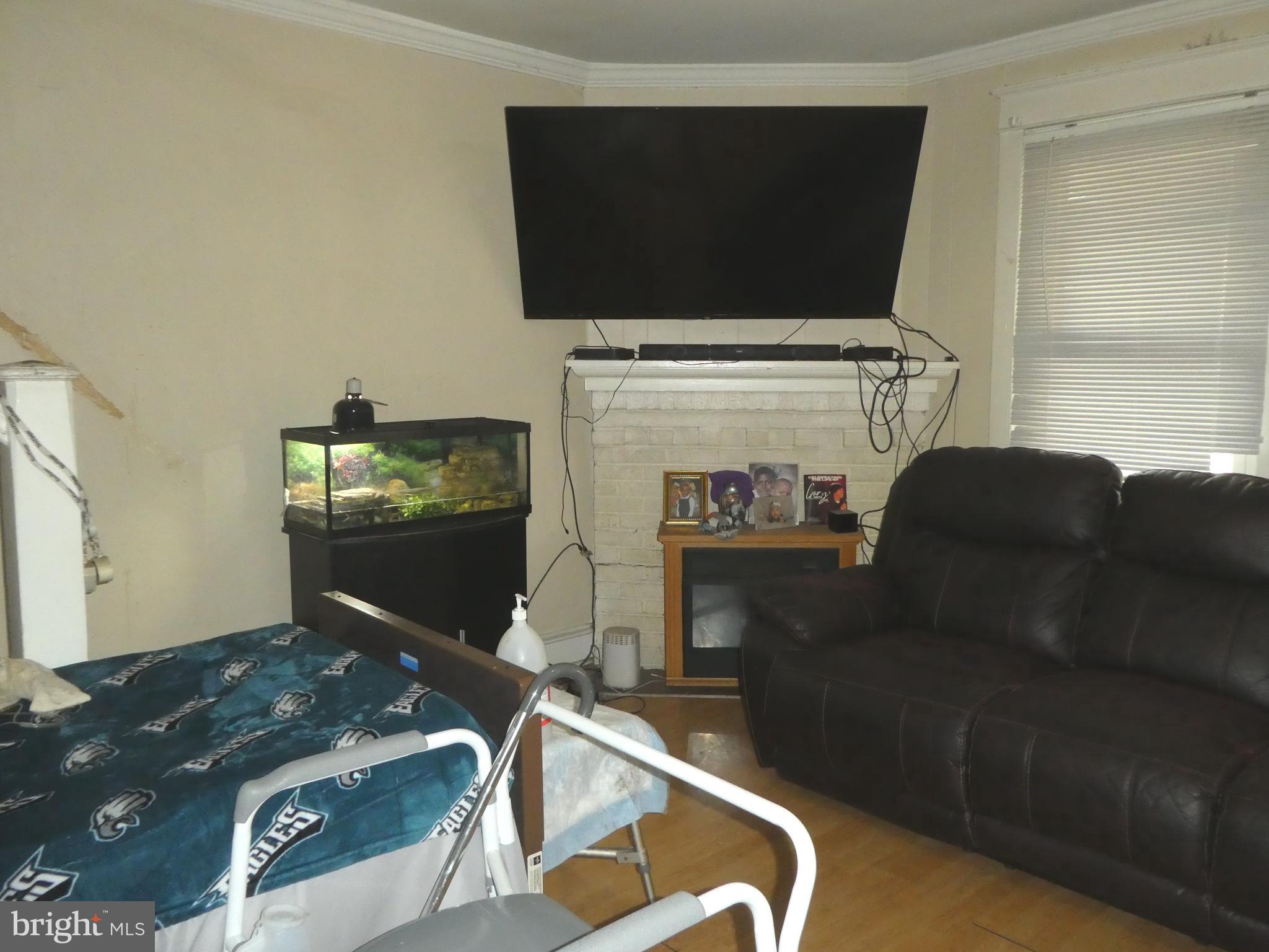 GERMANTOWN (EAST) - Residential