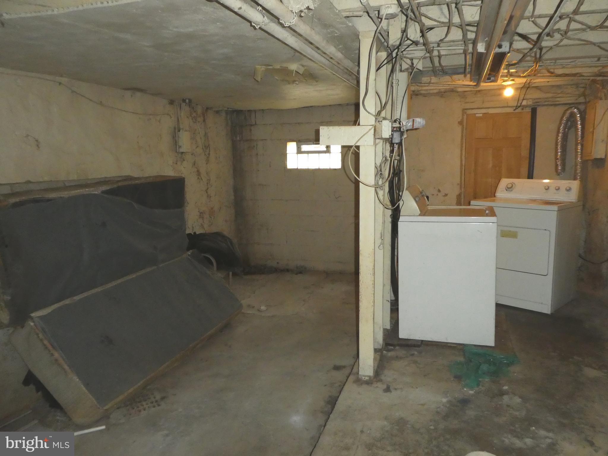 GERMANTOWN (EAST) - Residential