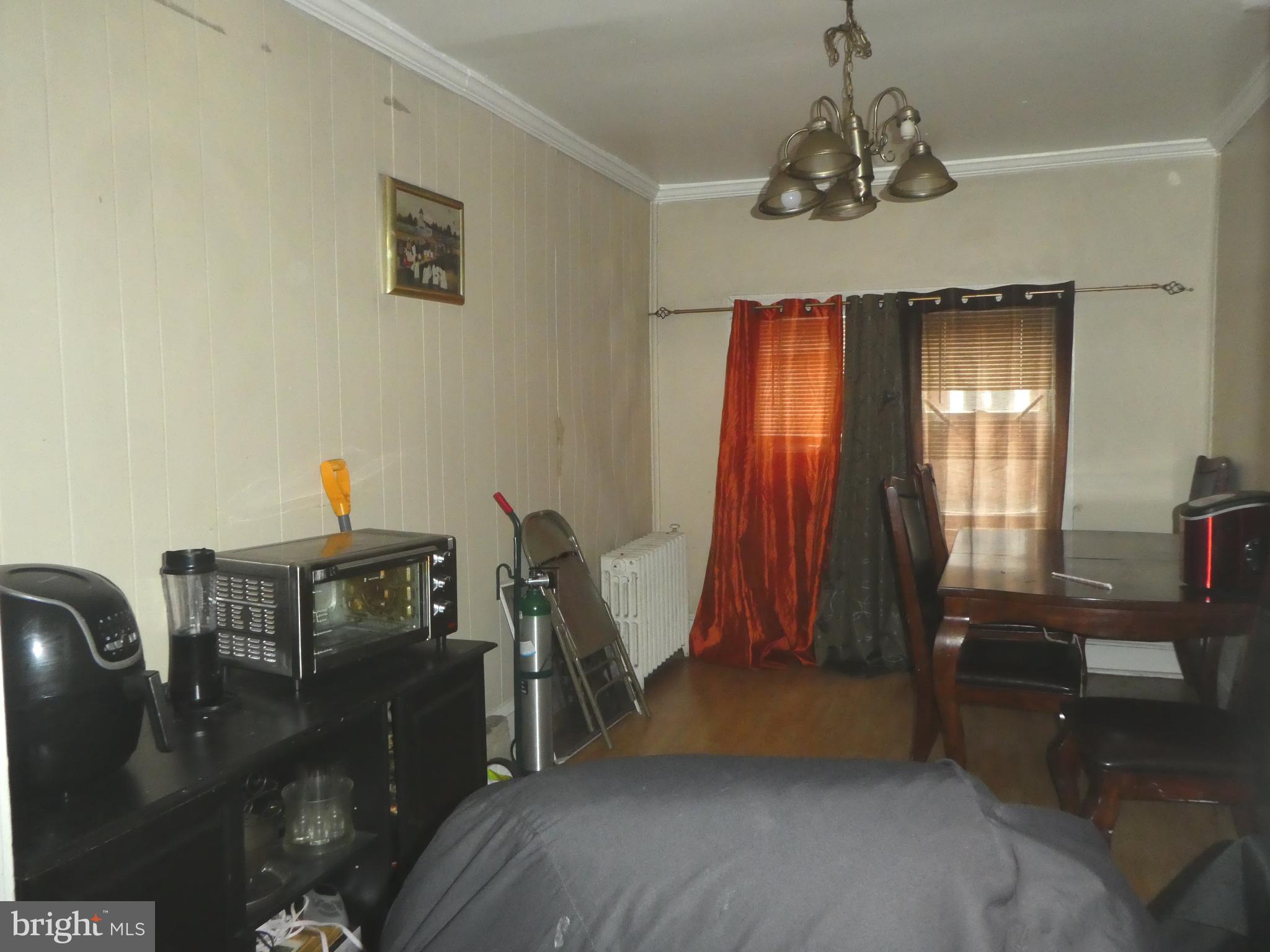 GERMANTOWN (EAST) - Residential