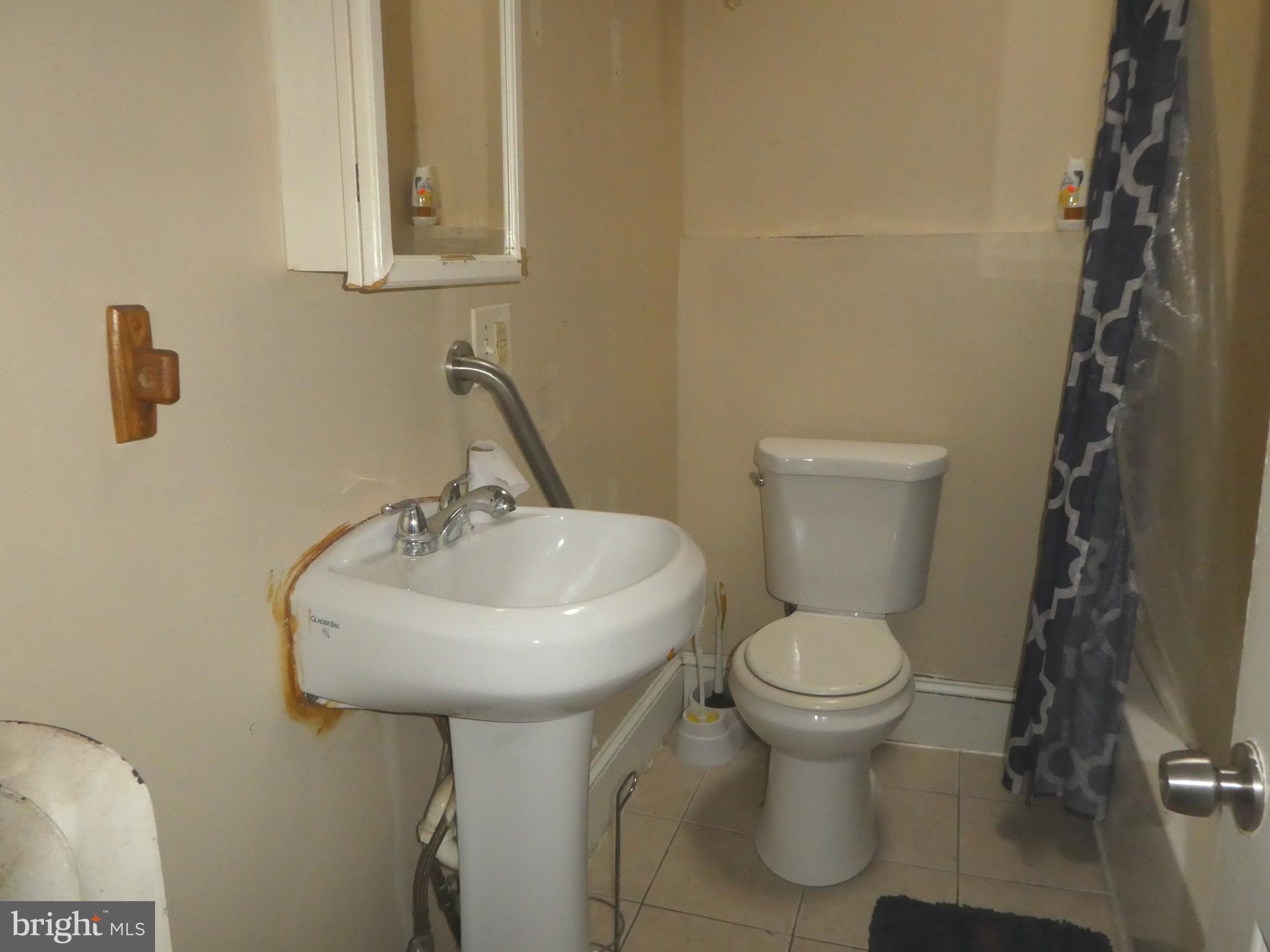 GERMANTOWN (EAST) - Residential