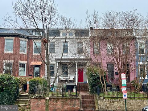 1015 MARYLAND AVENUE NE WASHINGTON DC 20002