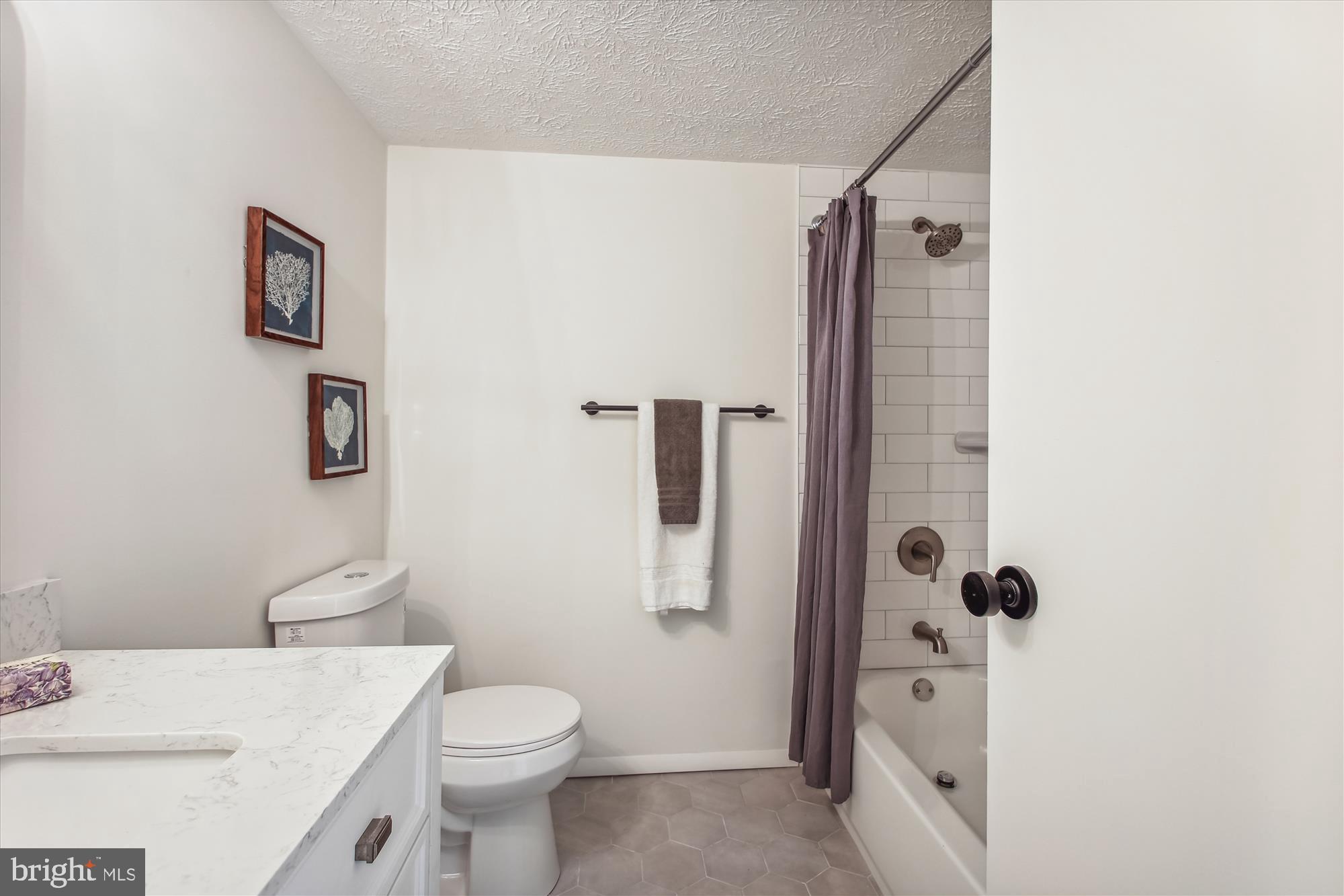 HARMANS WOODS - Residential