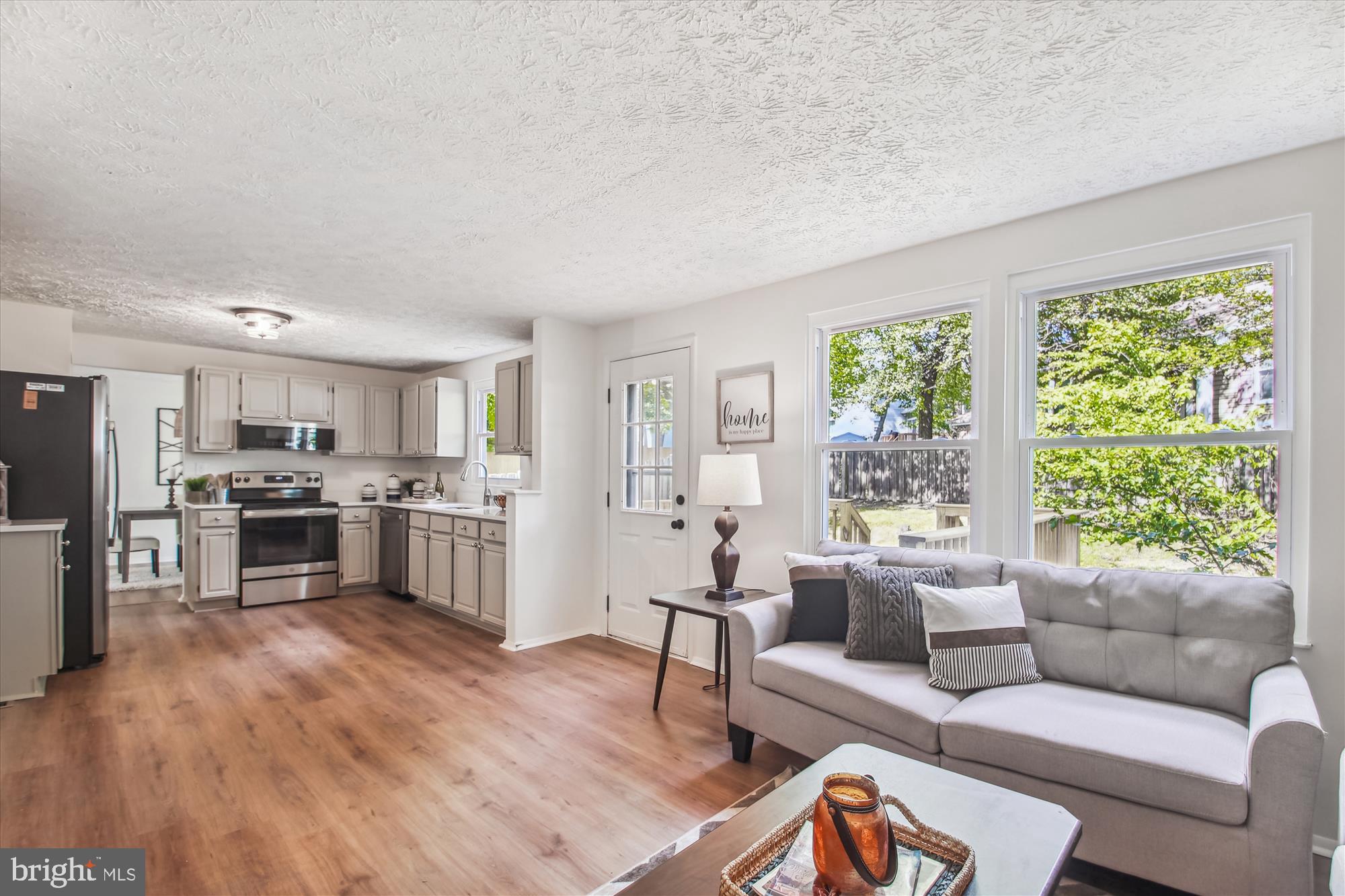 HARMANS WOODS - Residential