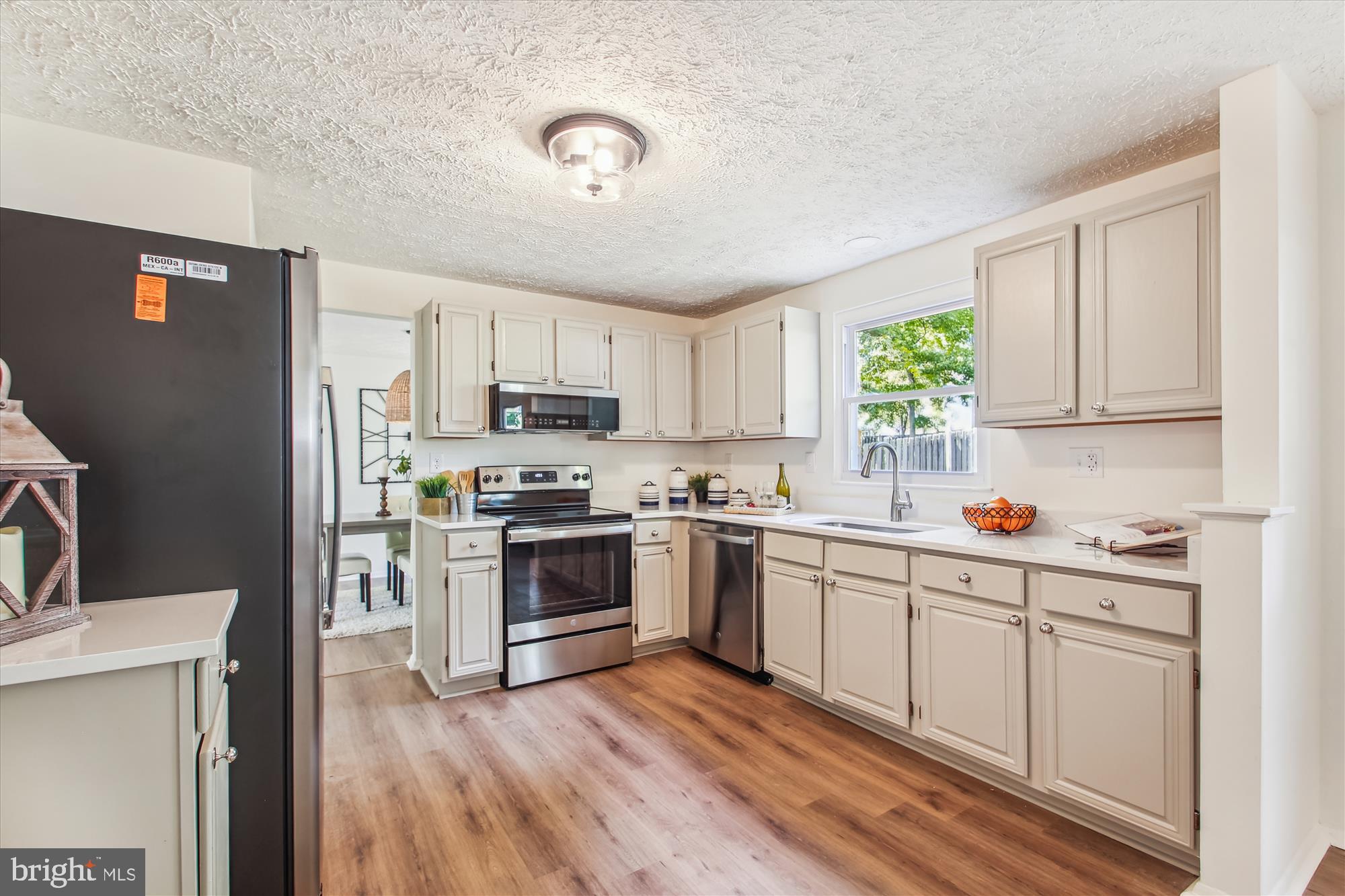 HARMANS WOODS - Residential