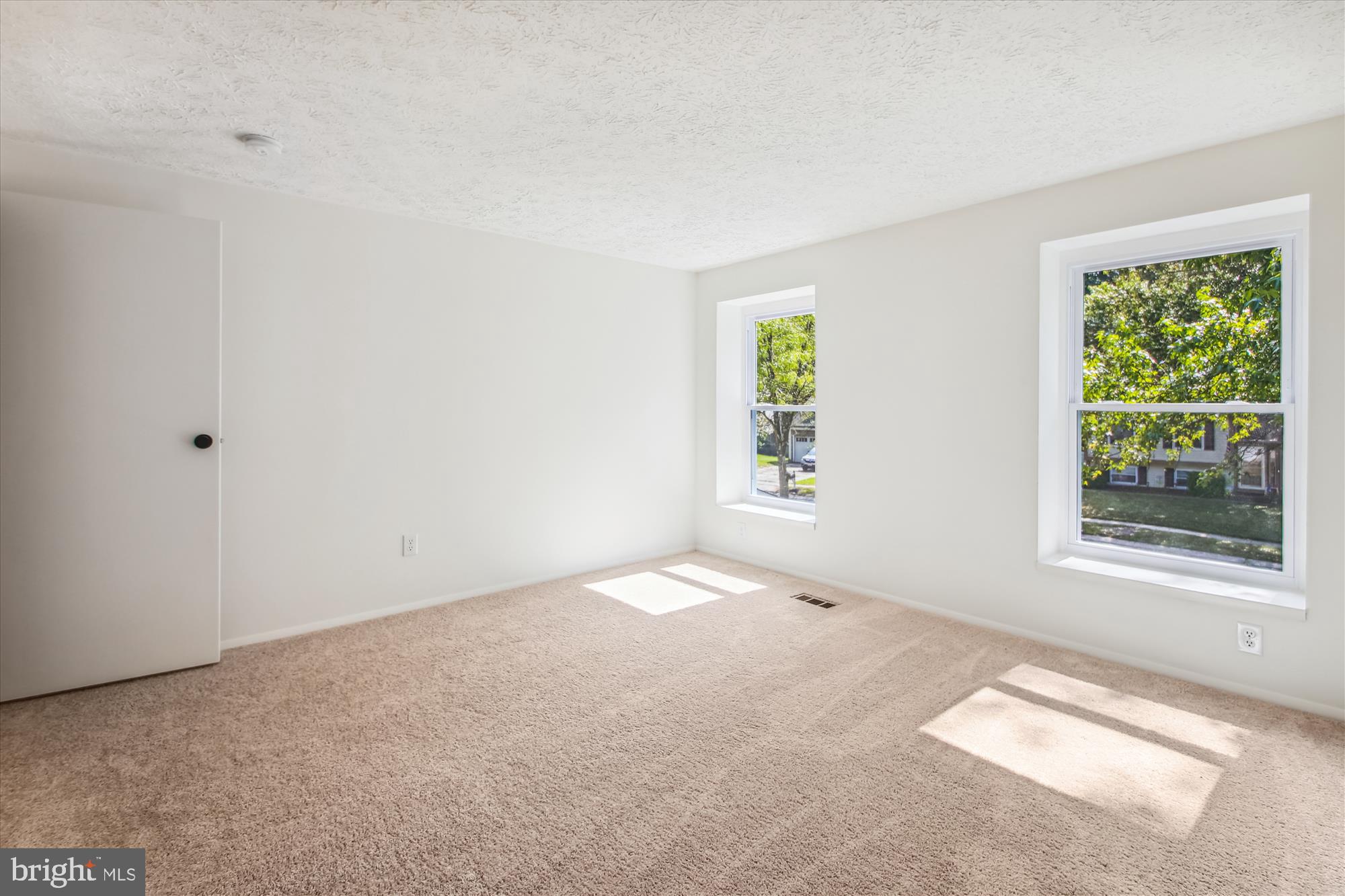 HARMANS WOODS - Residential