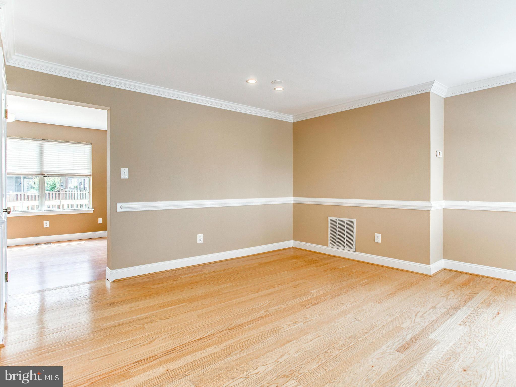 QUAIL HOLLOW - Residential