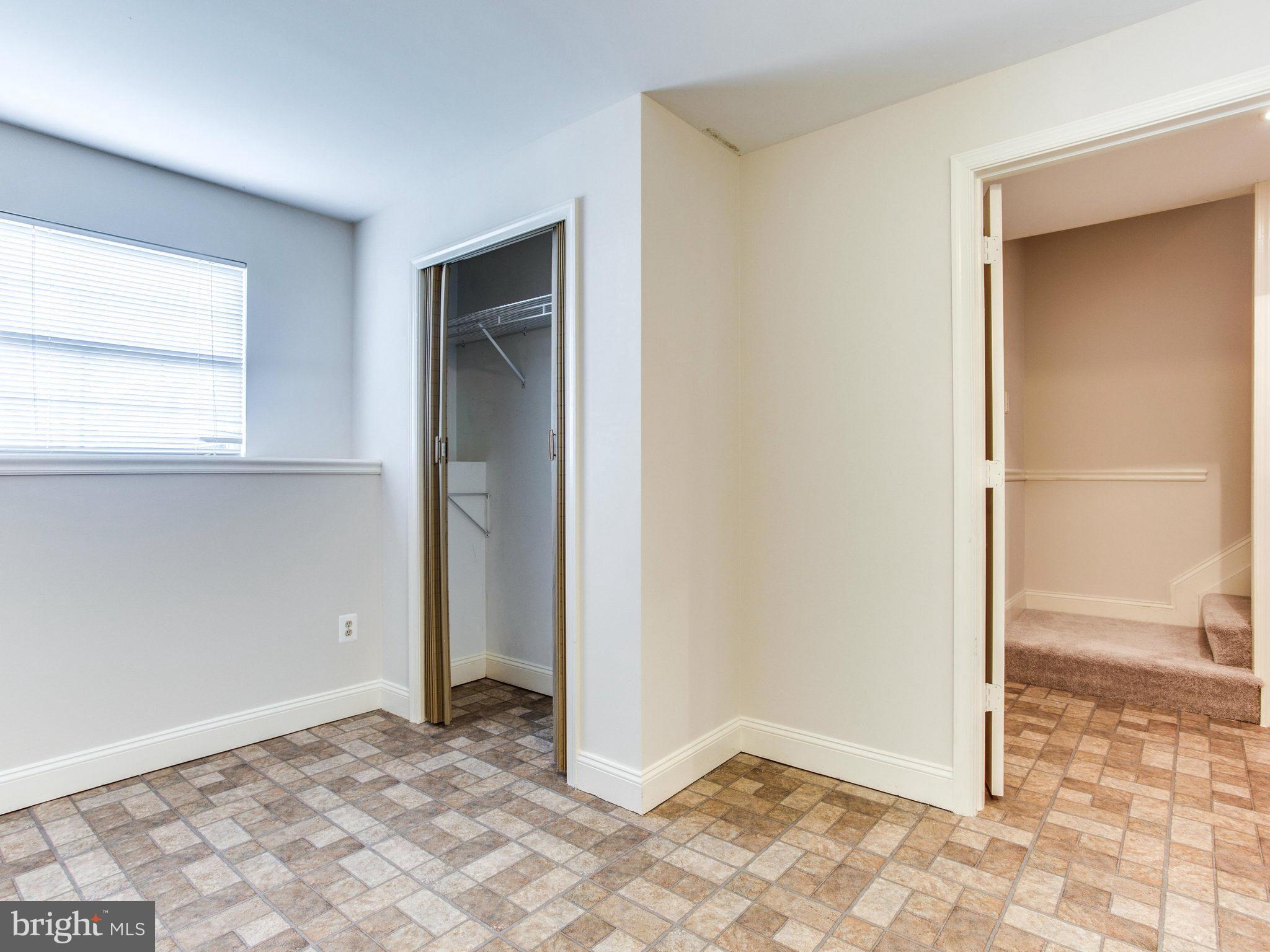 QUAIL HOLLOW - Residential