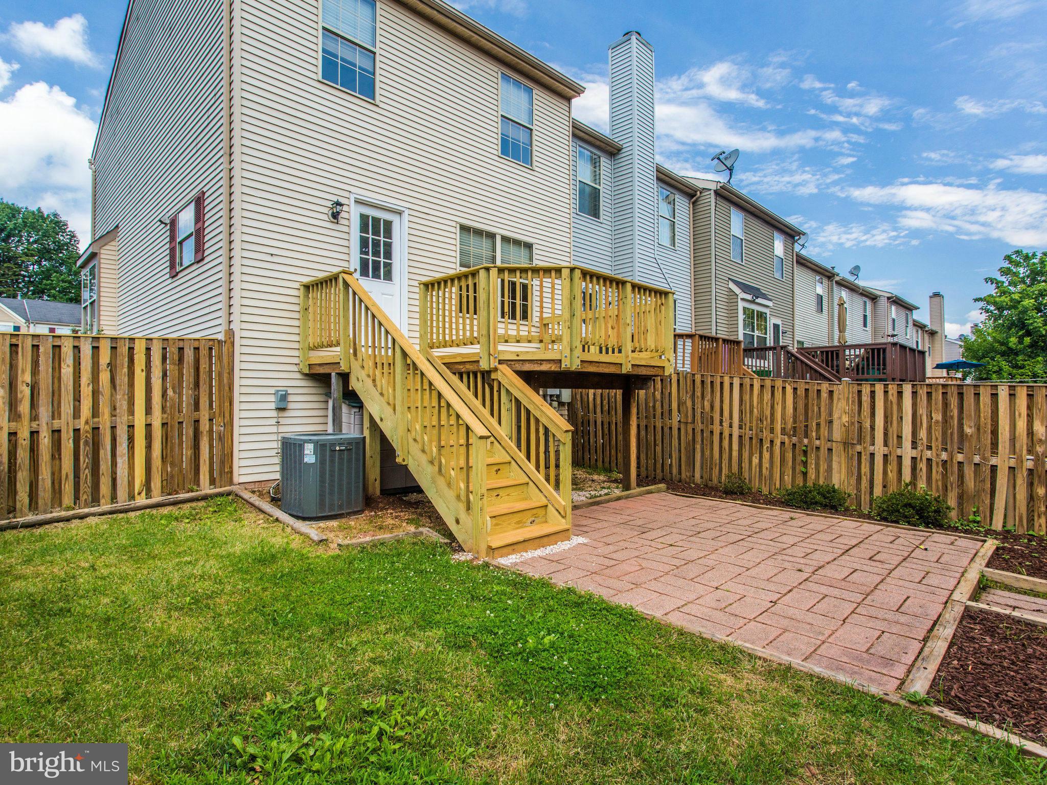 QUAIL HOLLOW - Residential