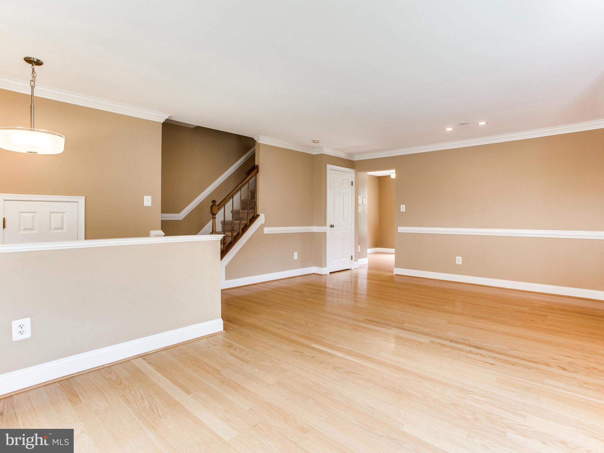 QUAIL HOLLOW - Residential