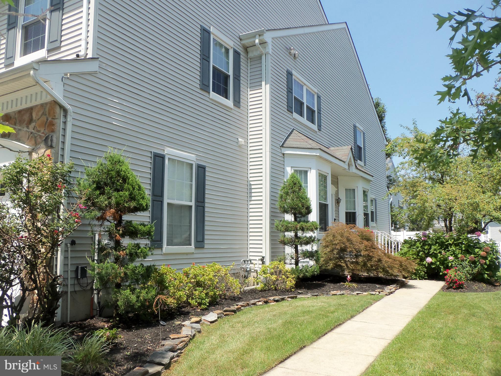32 CARTER LANE