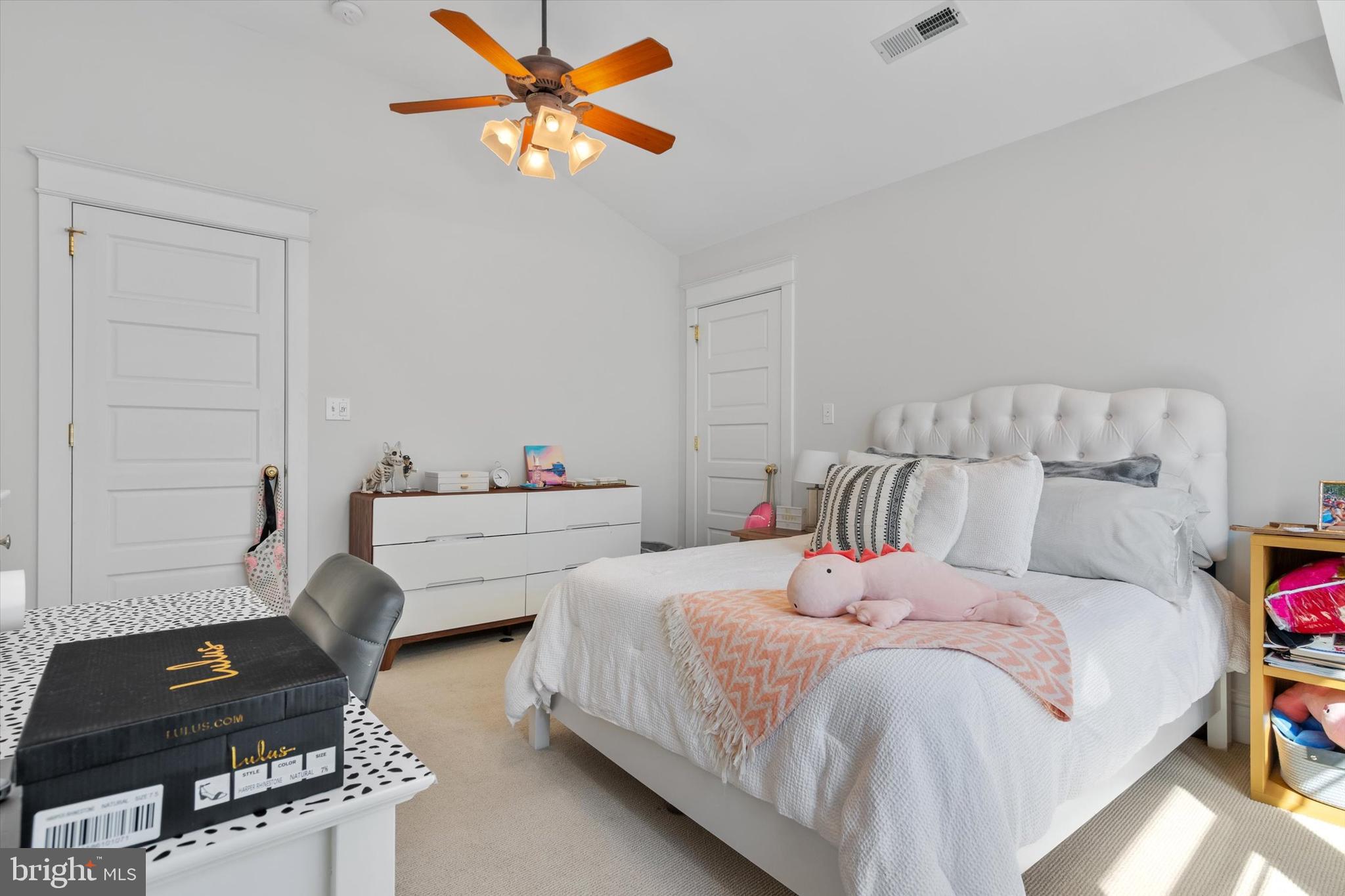 LYON PARK - Residential