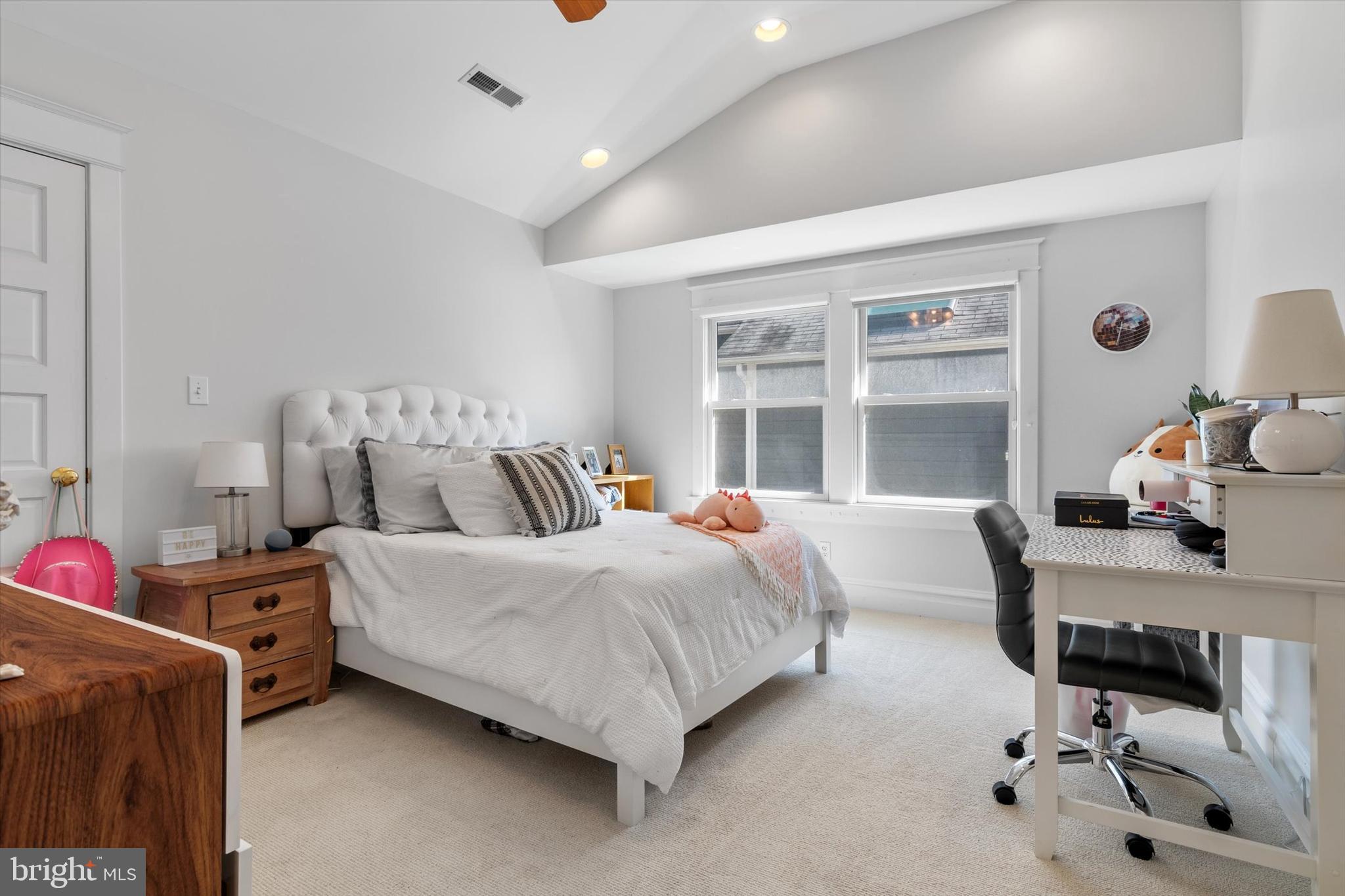 LYON PARK - Residential