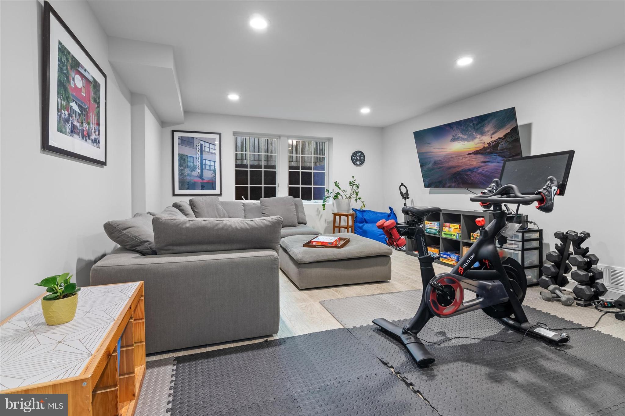 LYON PARK - Residential