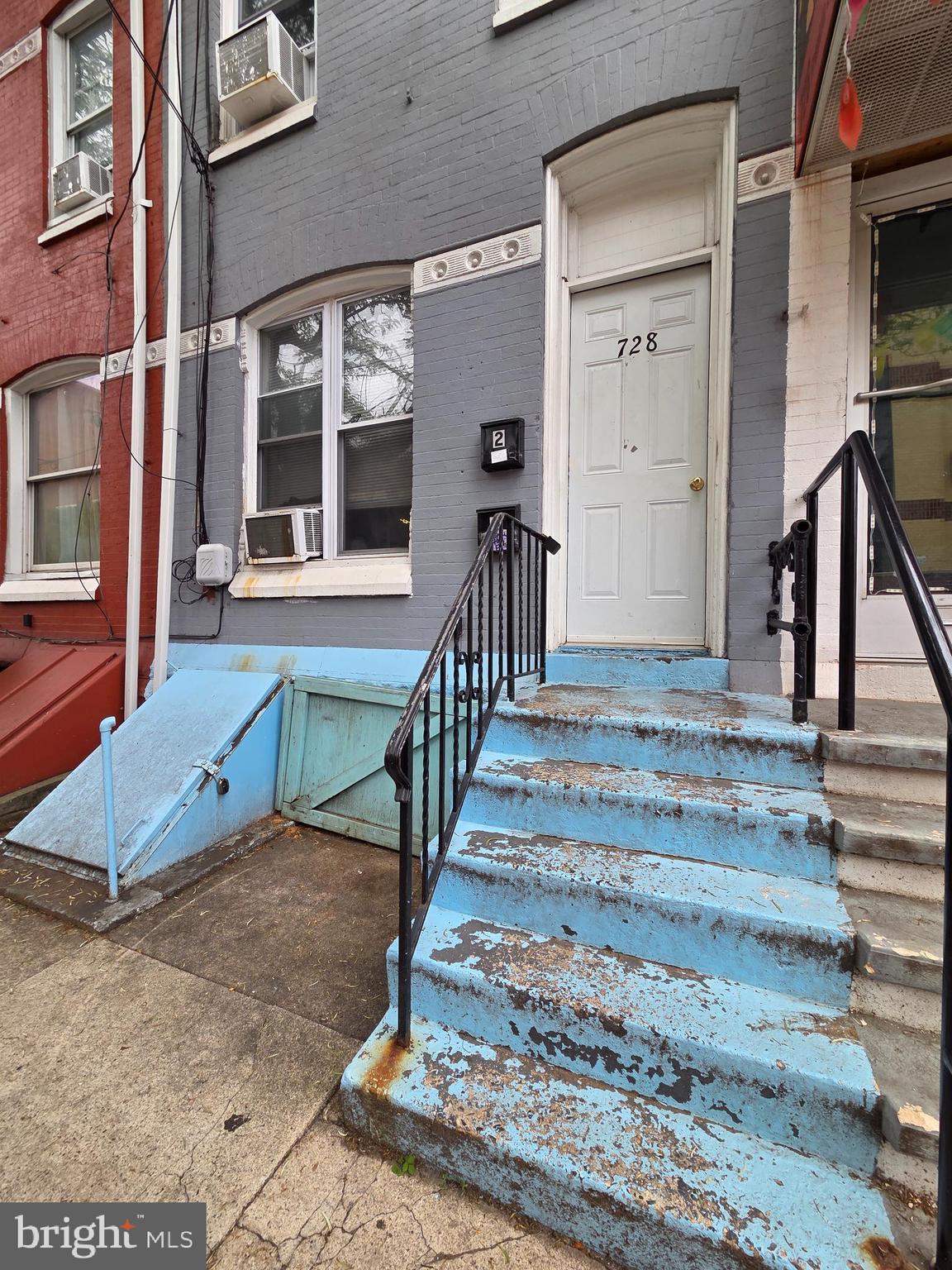 728 FRANKLIN STREET