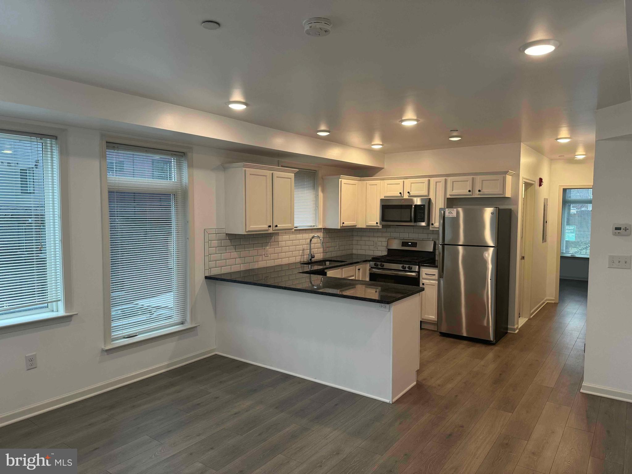 ROXBOROUGH - Residential Lease