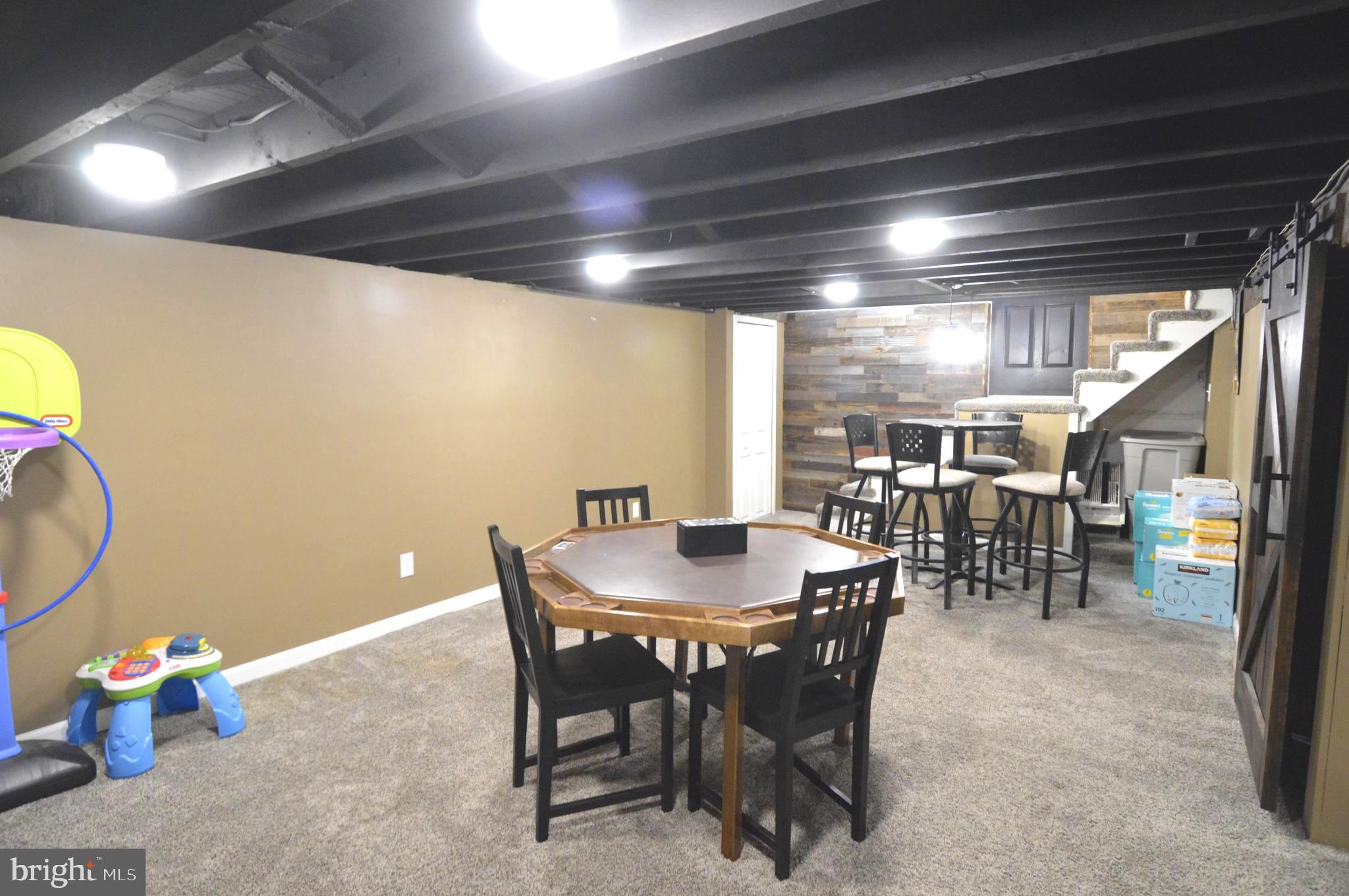 WHITE MARSH - Residential