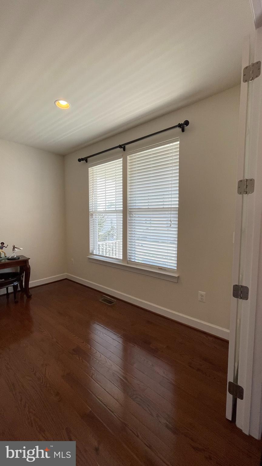 HOPE HILL CROSSING - Residential Lease