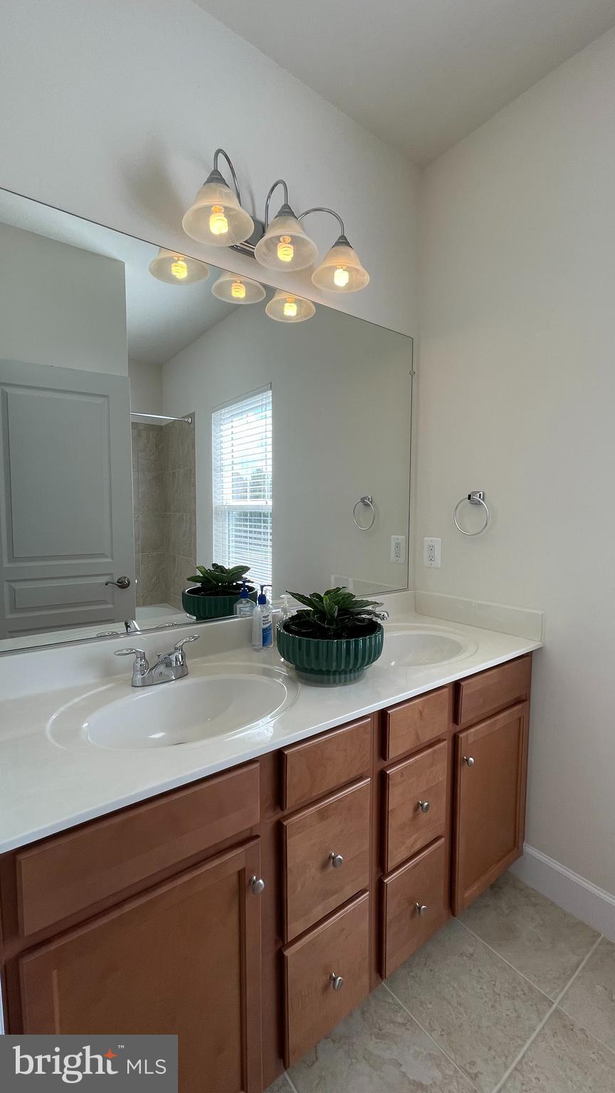 HOPE HILL CROSSING - Residential Lease