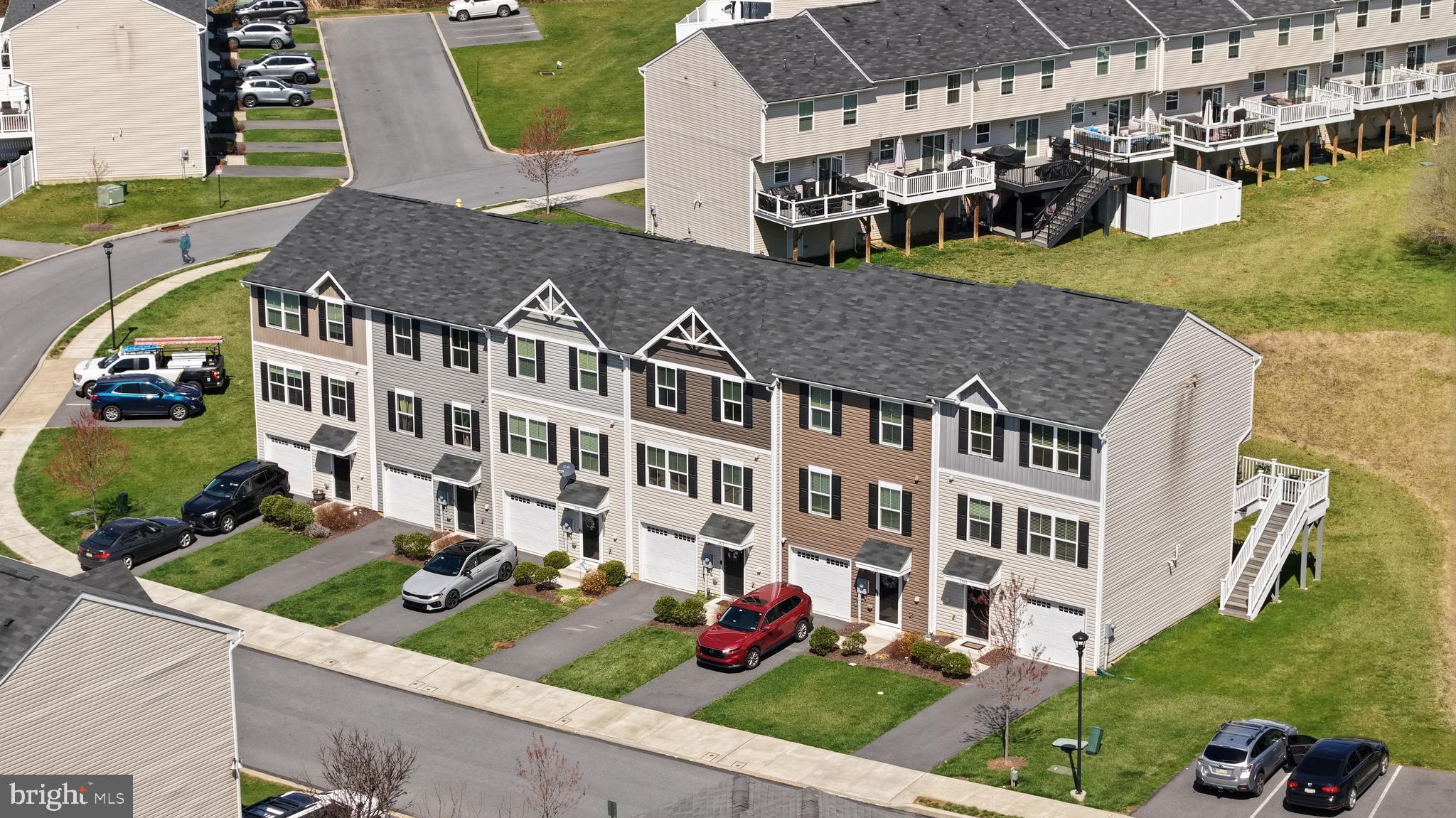 PENN'S RIDGE - Residential