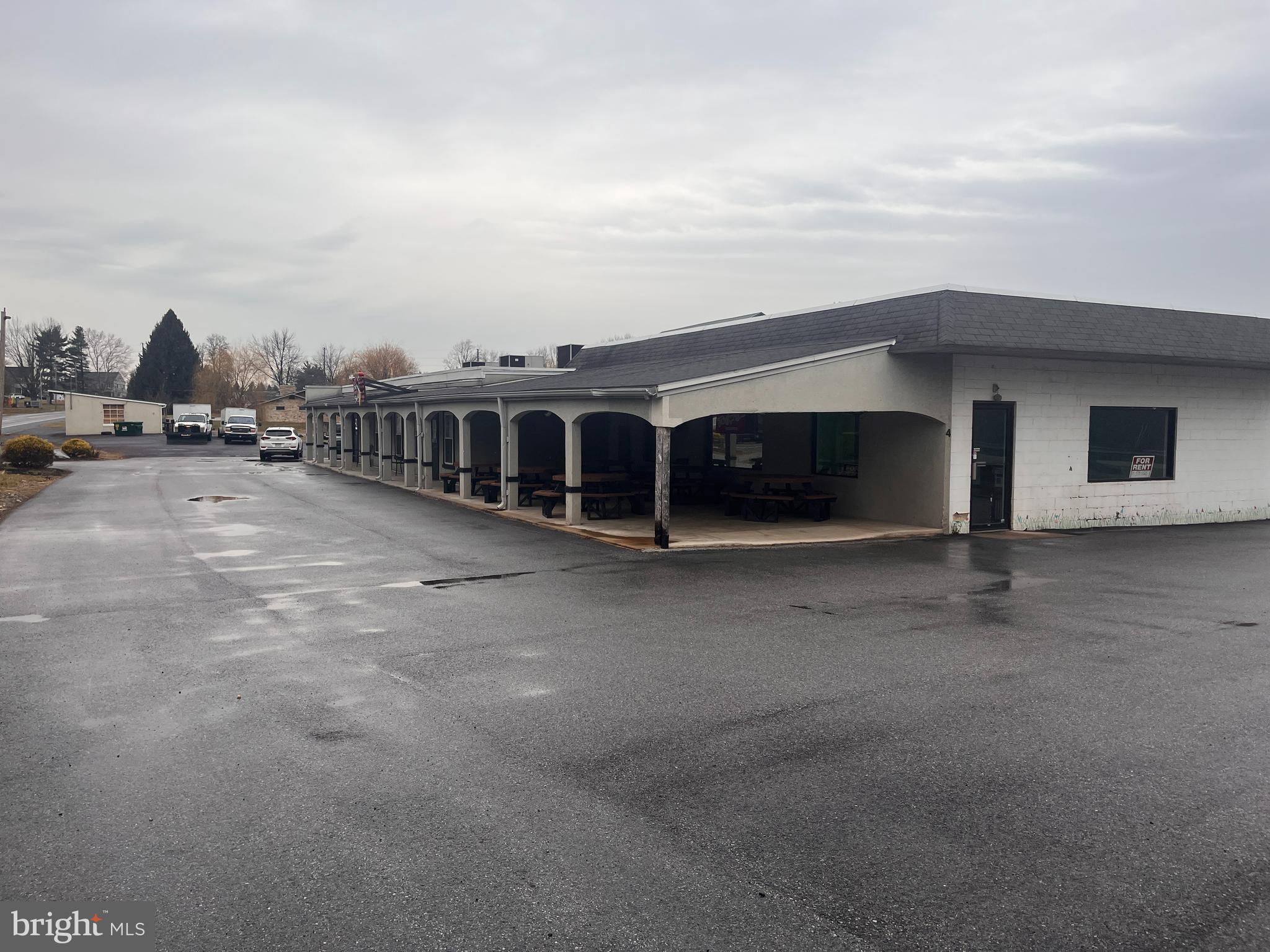 675 WILLIAMS GROVE 4