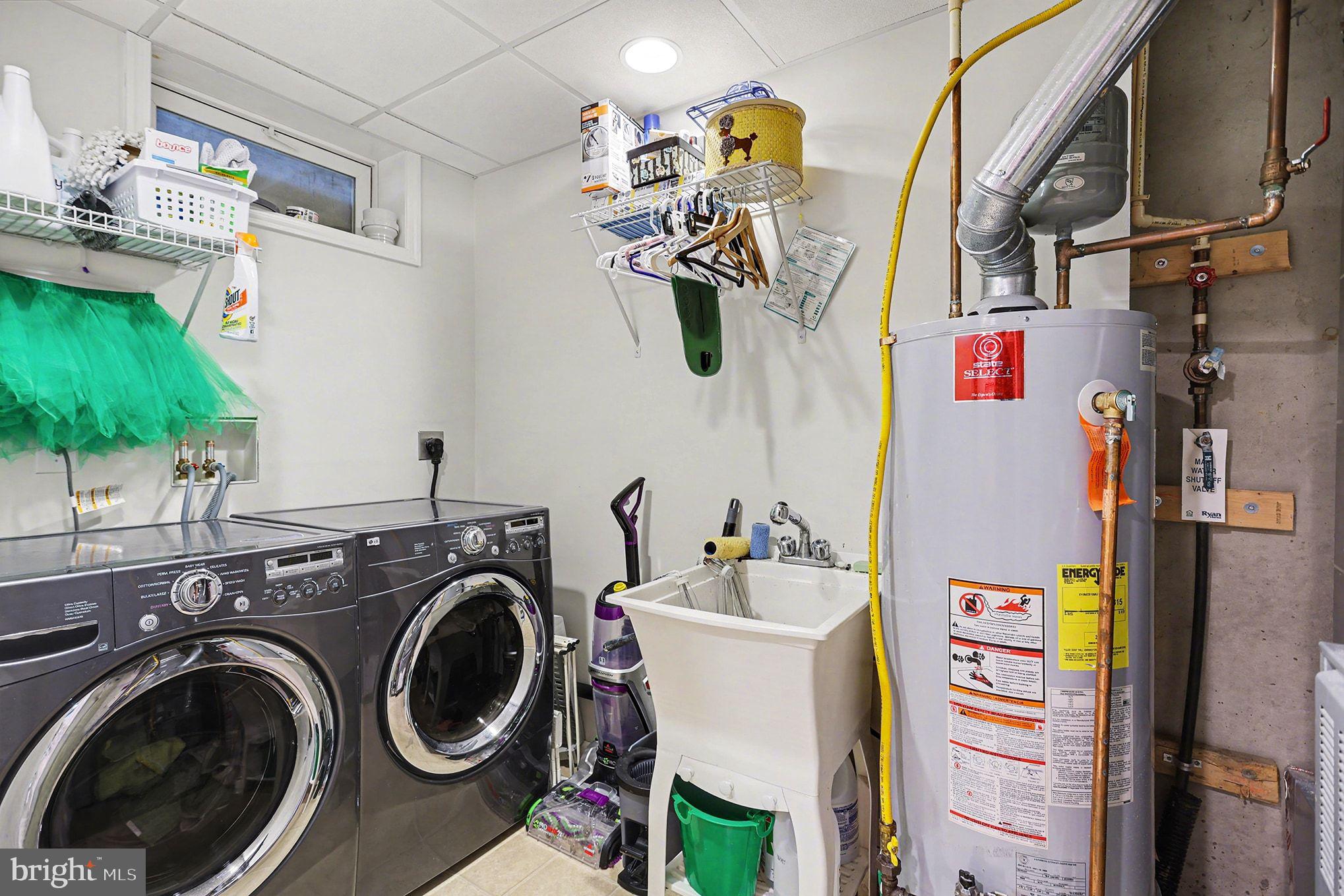 CHAMBERS HILL - Residential