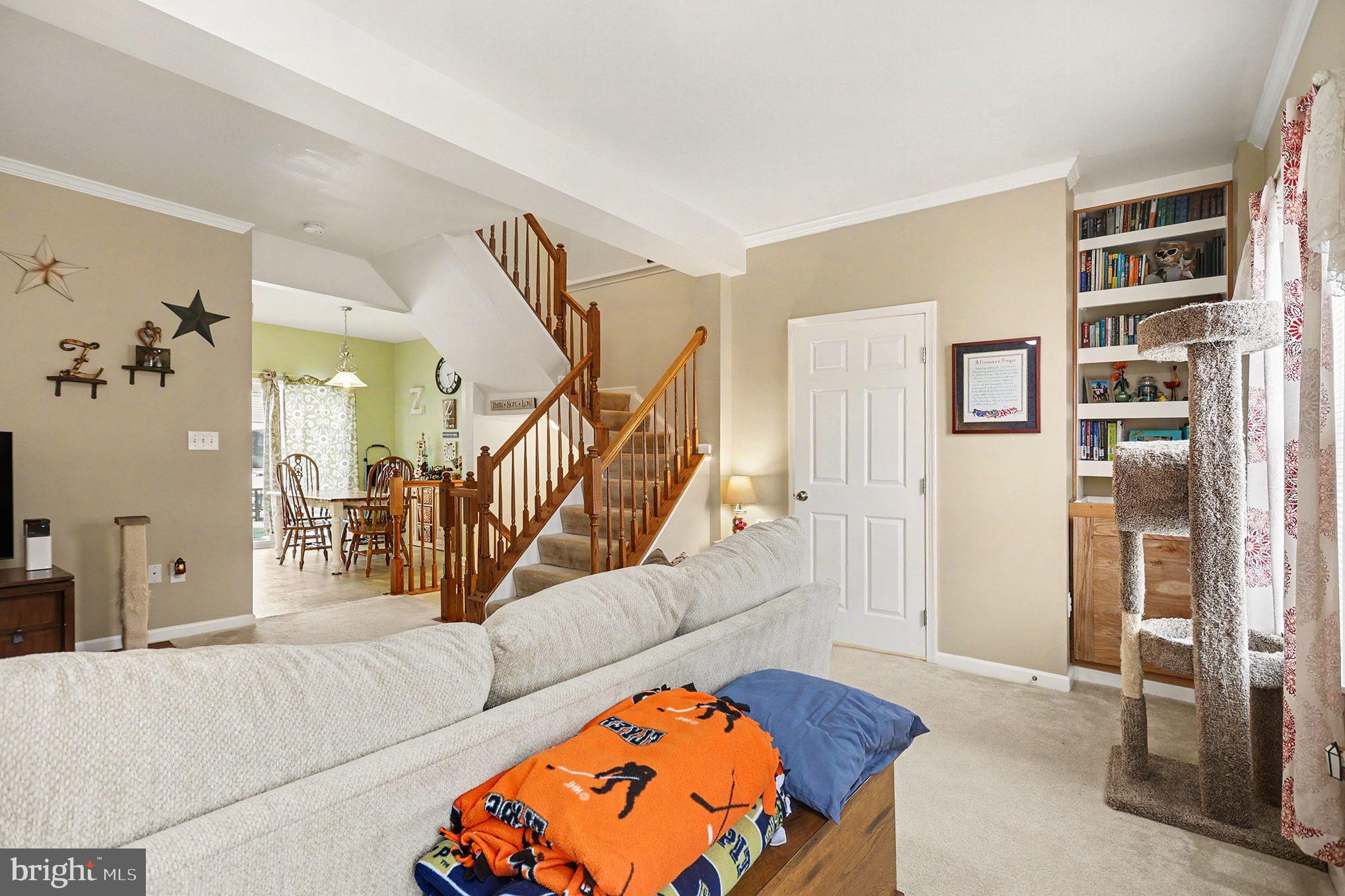 CHAMBERS HILL - Residential