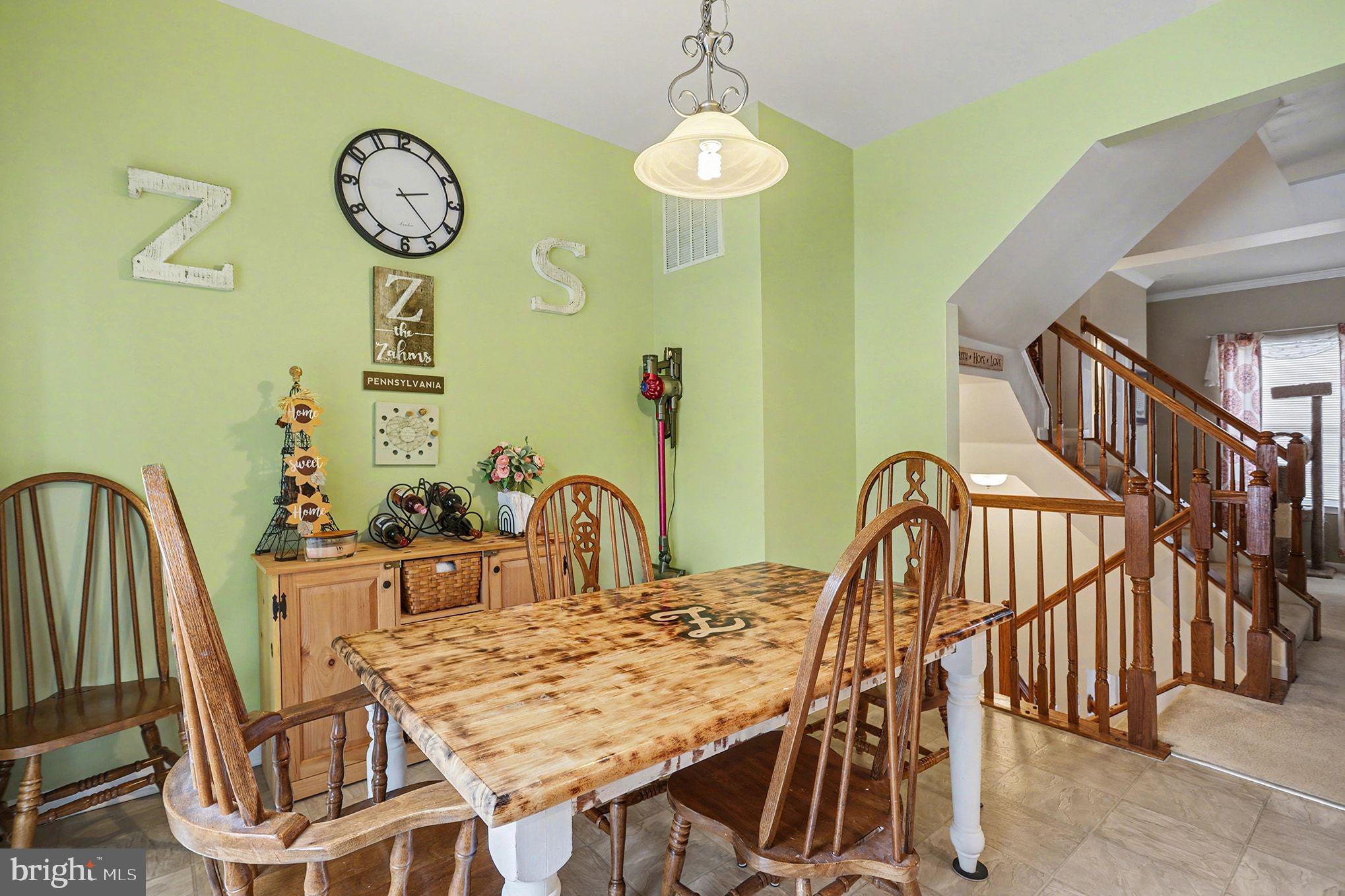 CHAMBERS HILL - Residential