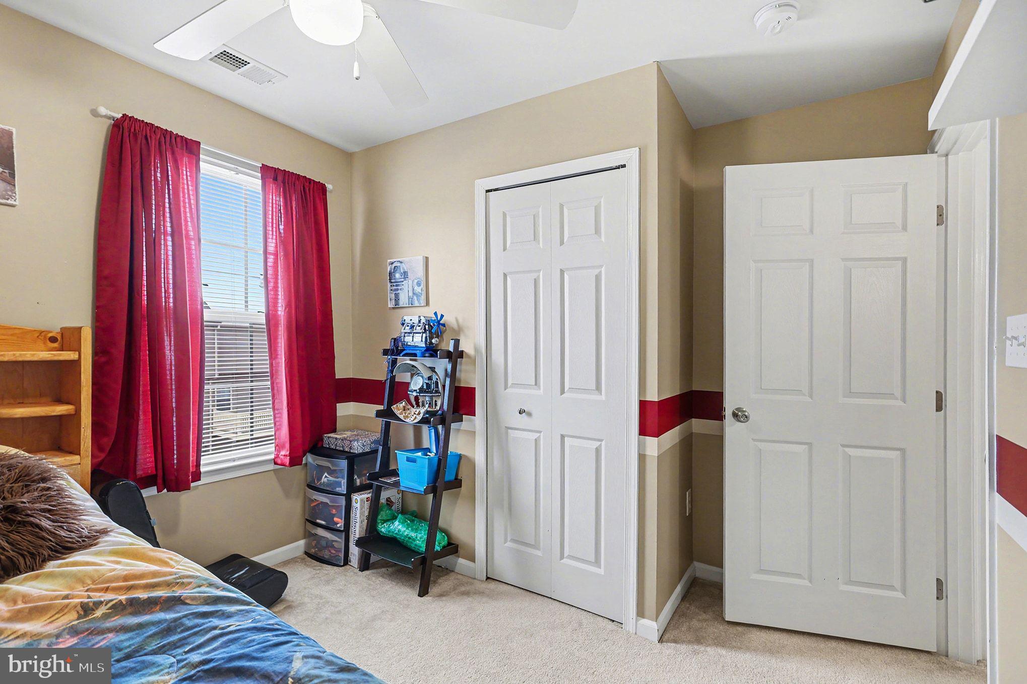 CHAMBERS HILL - Residential