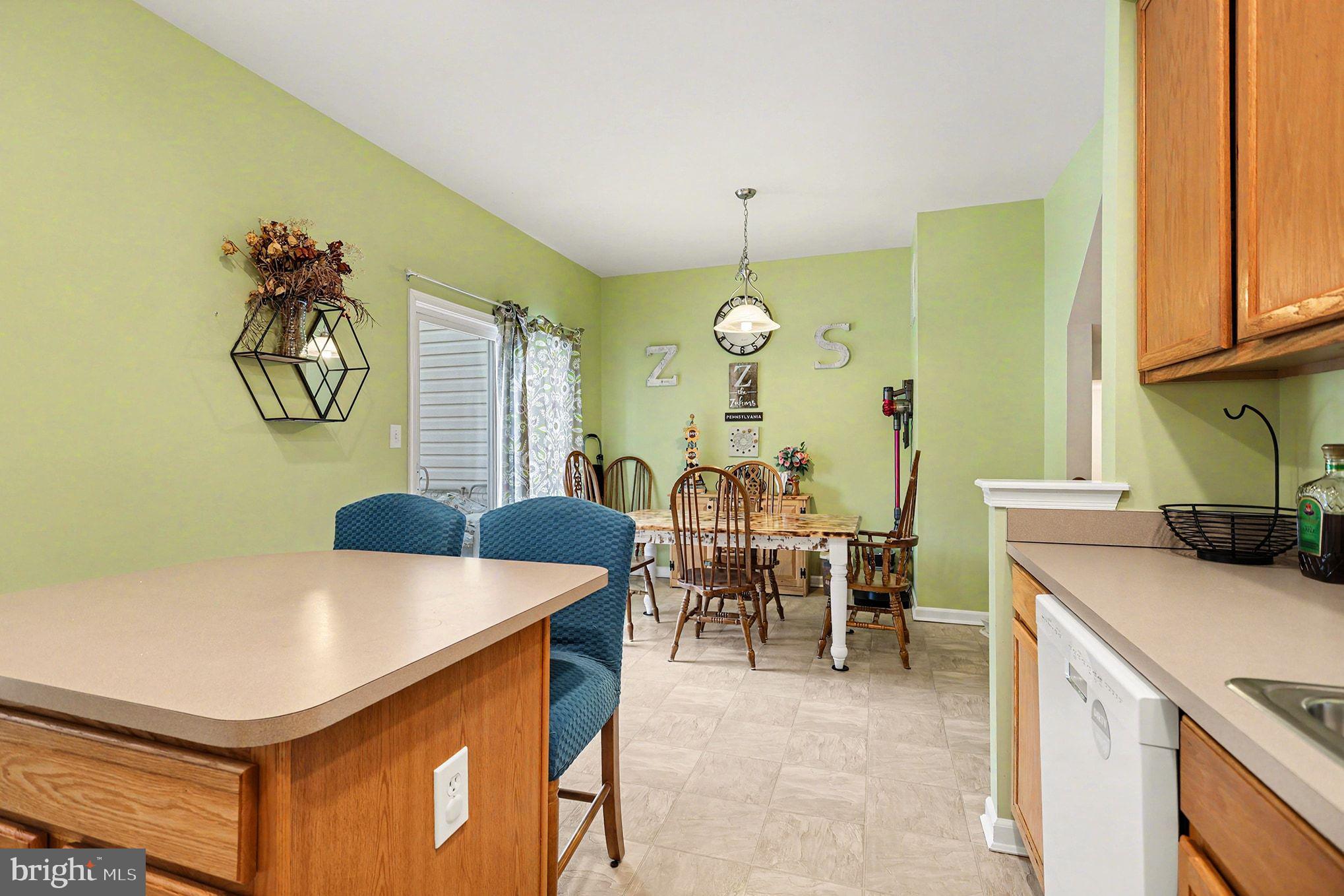 CHAMBERS HILL - Residential