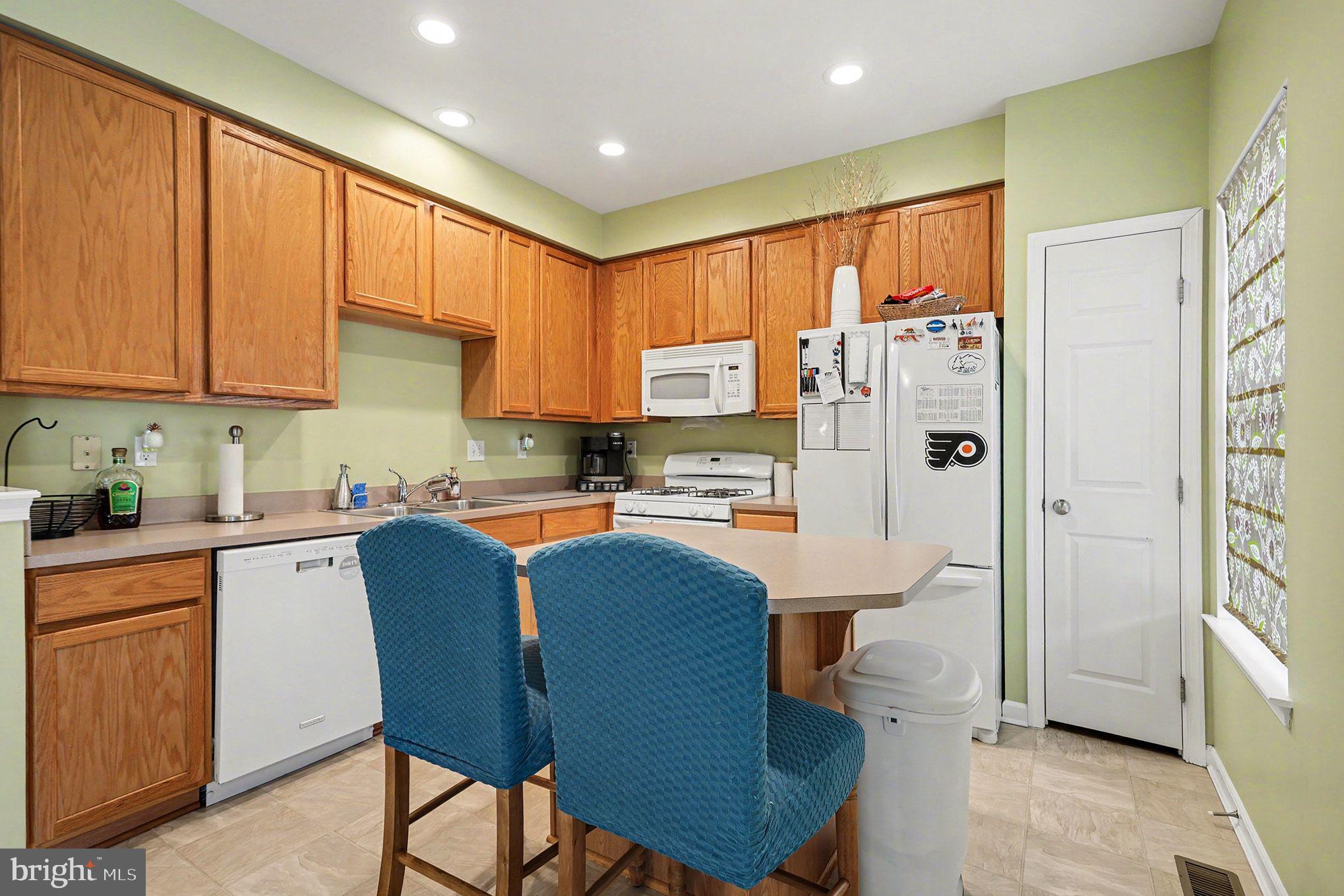 CHAMBERS HILL - Residential