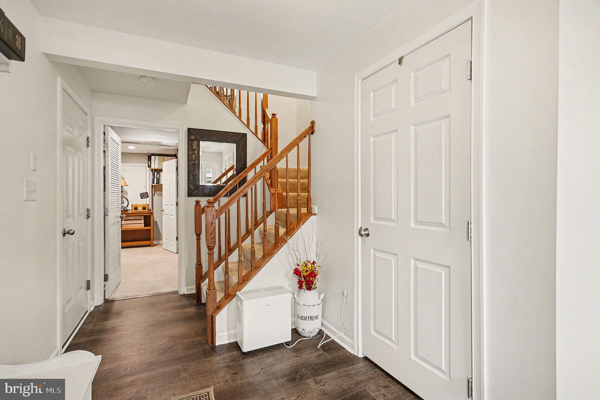 CHAMBERS HILL - Residential