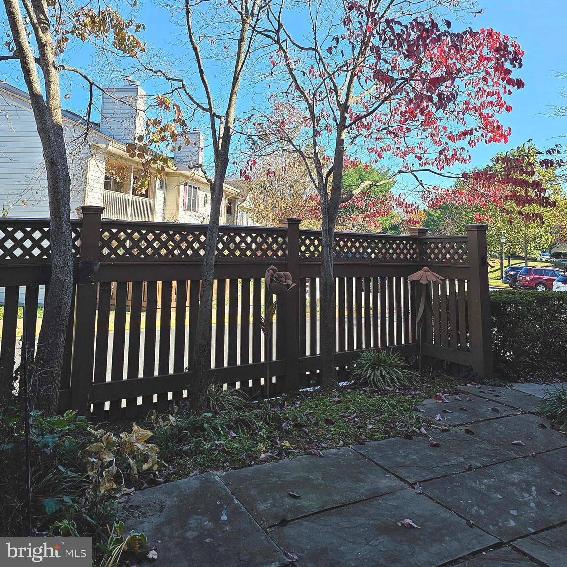 ESSEX HOUSE - Residential Lease