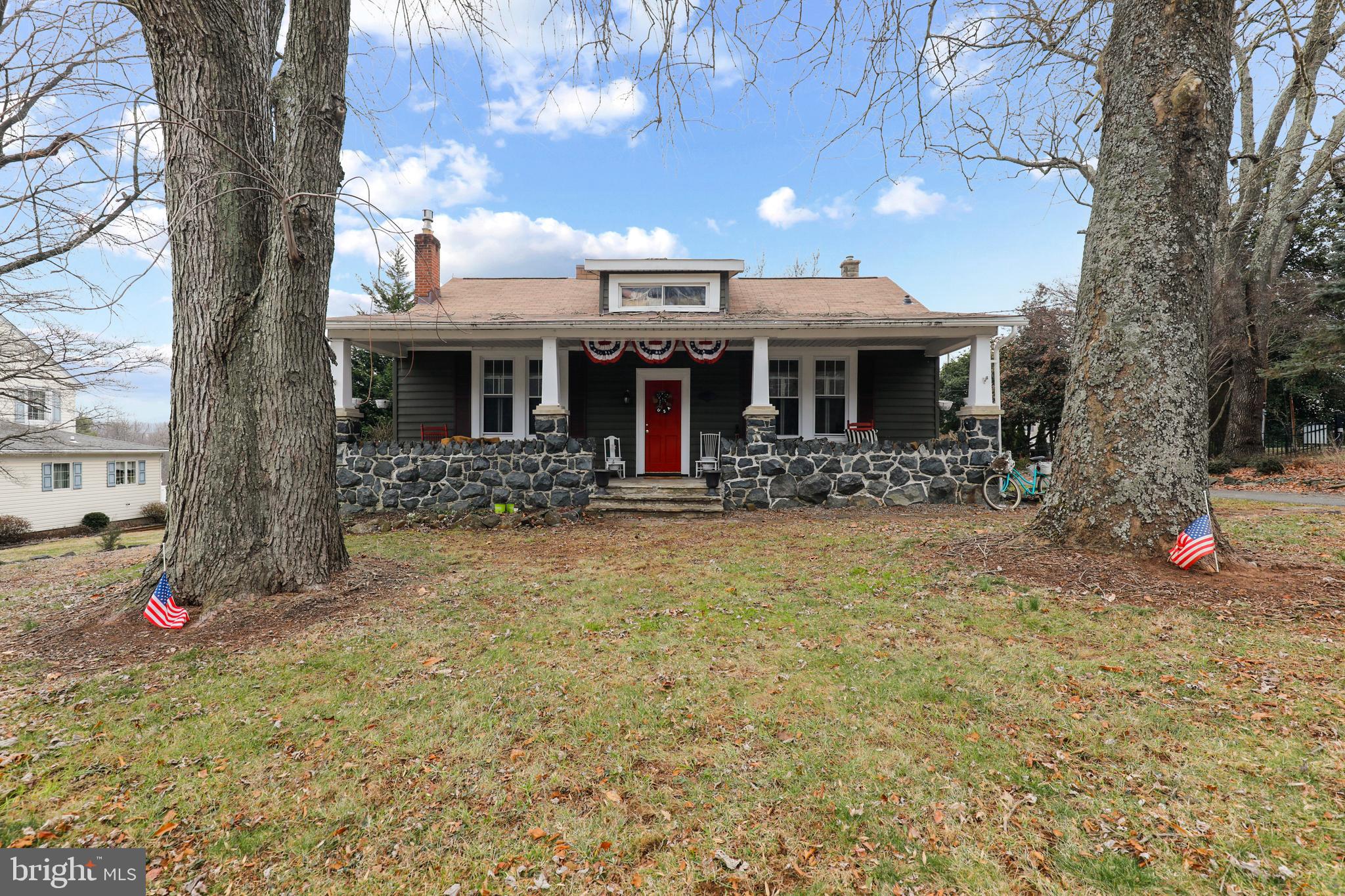 KINGSVILLE - Residential