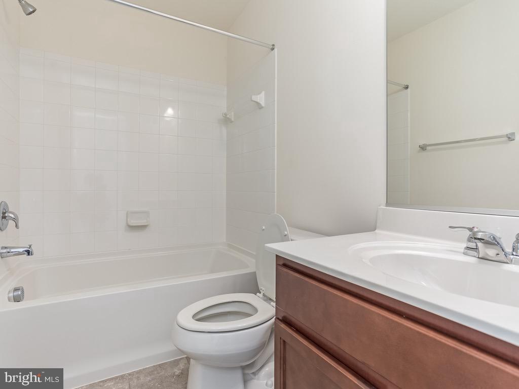 SUMMERFIELD - Residential