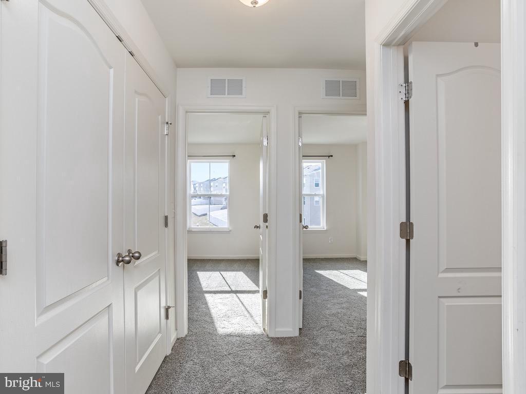 SUMMERFIELD - Residential