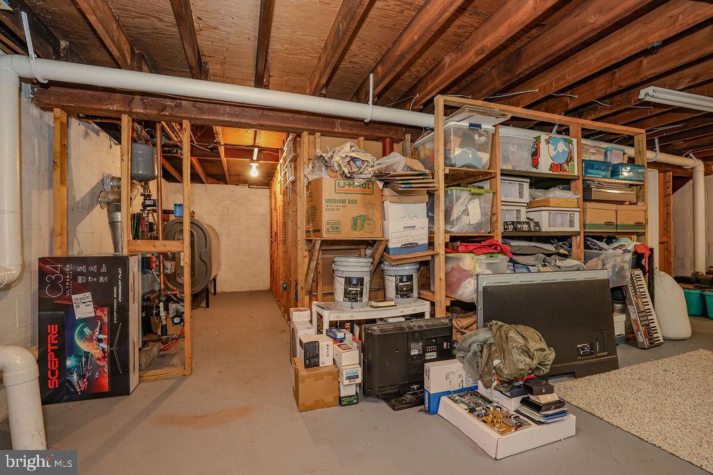 GREEN LANE FARMS - Residential