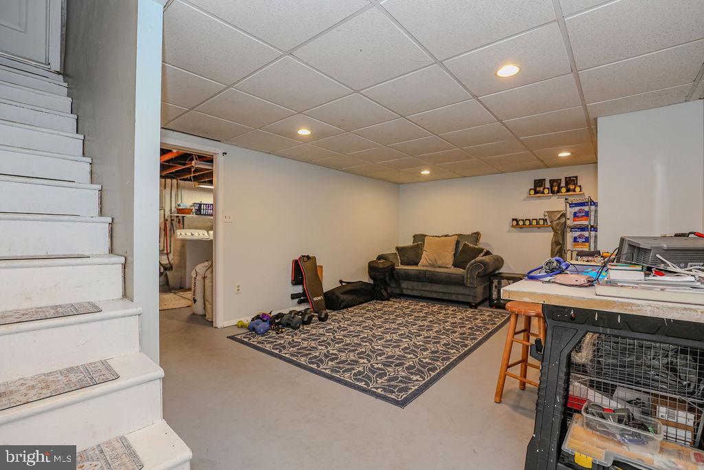 GREEN LANE FARMS - Residential