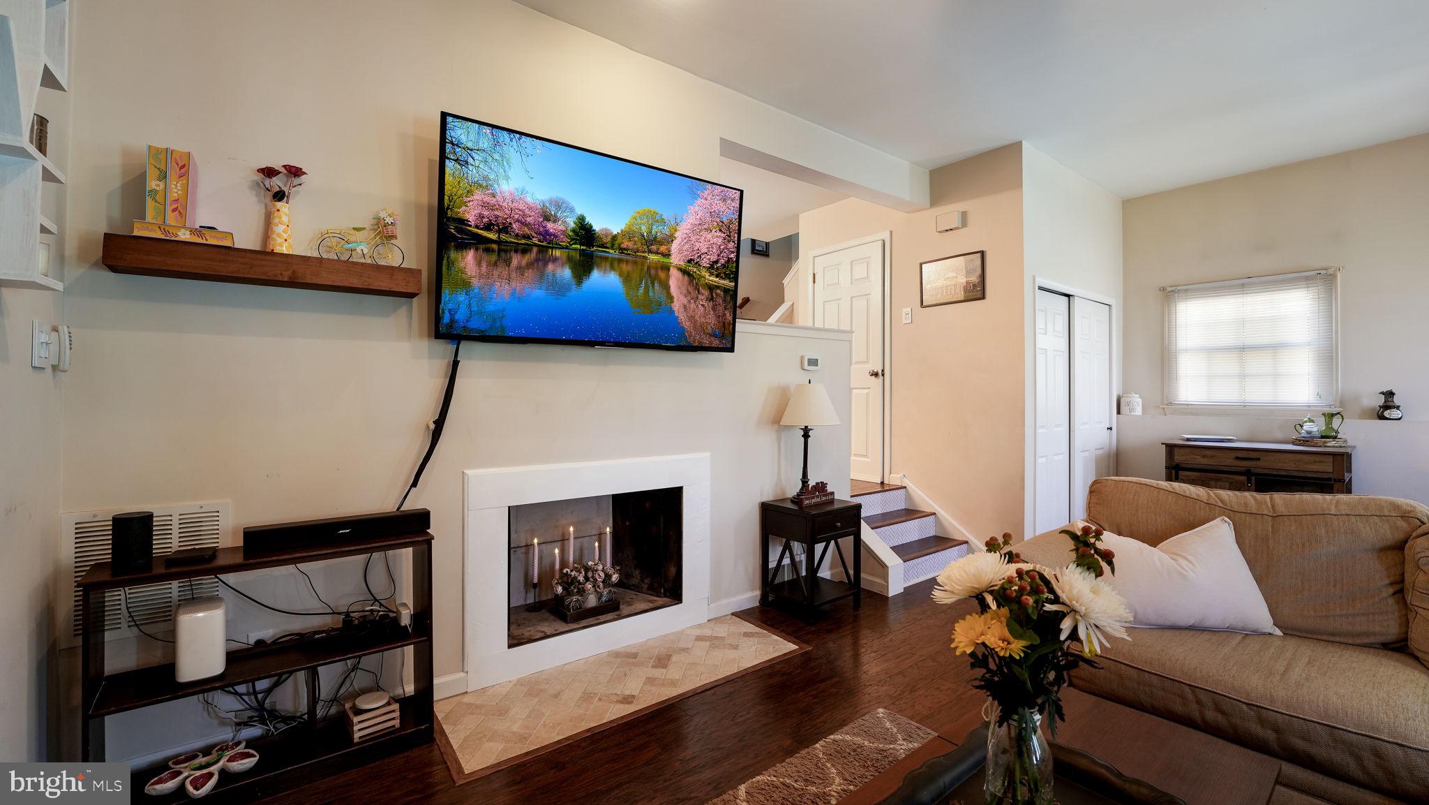 THE HIGHLANDS - Residential