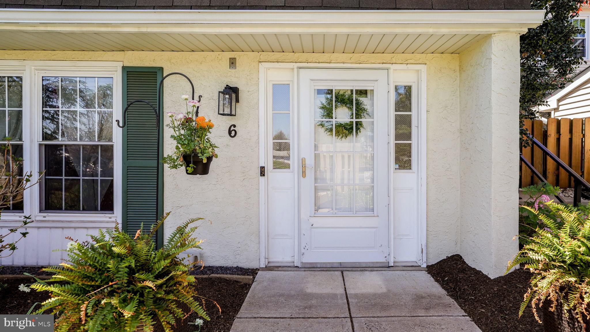 THE HIGHLANDS - Residential